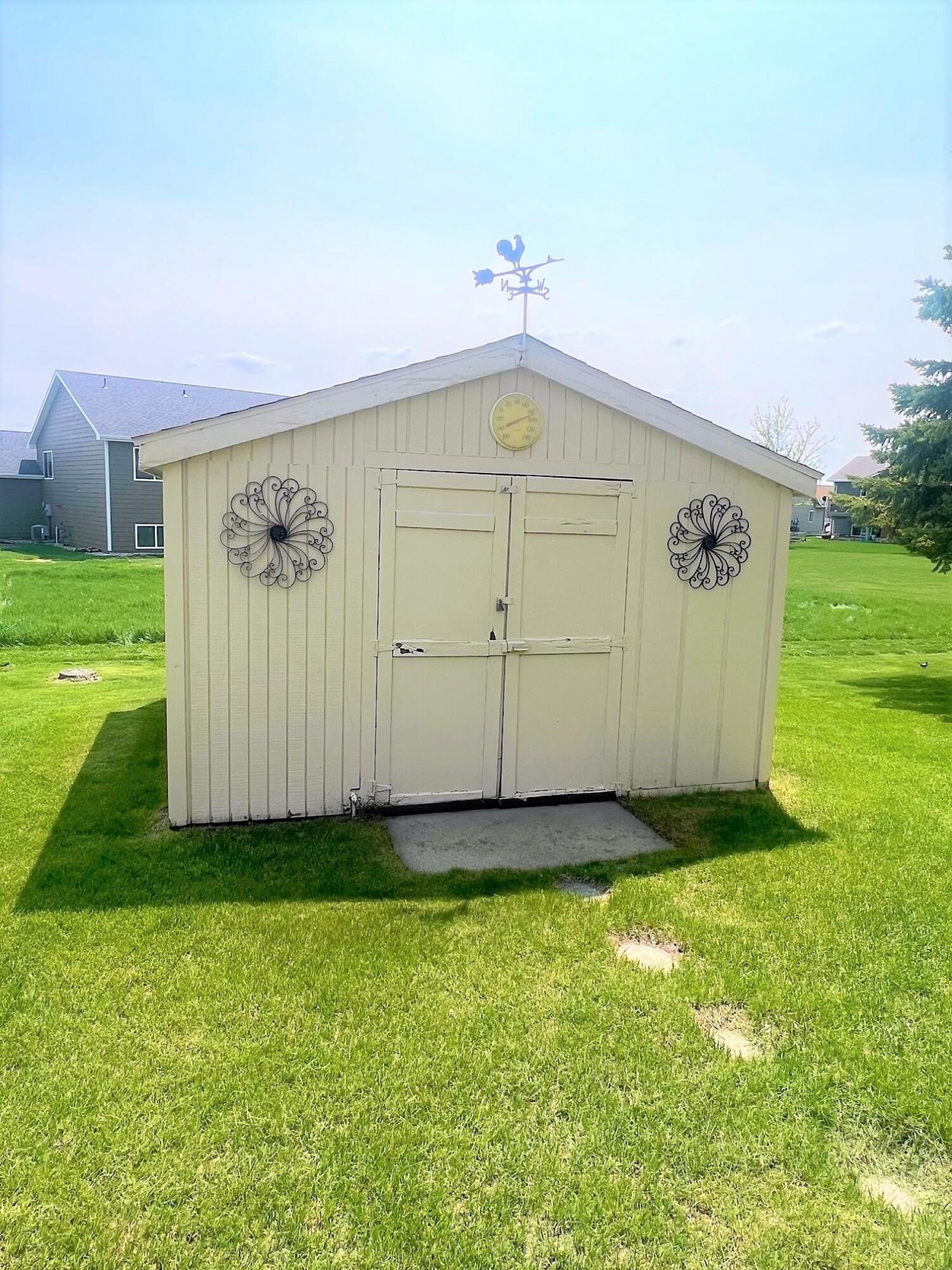 1500 Westminster Drive, Brookings, SD 57006