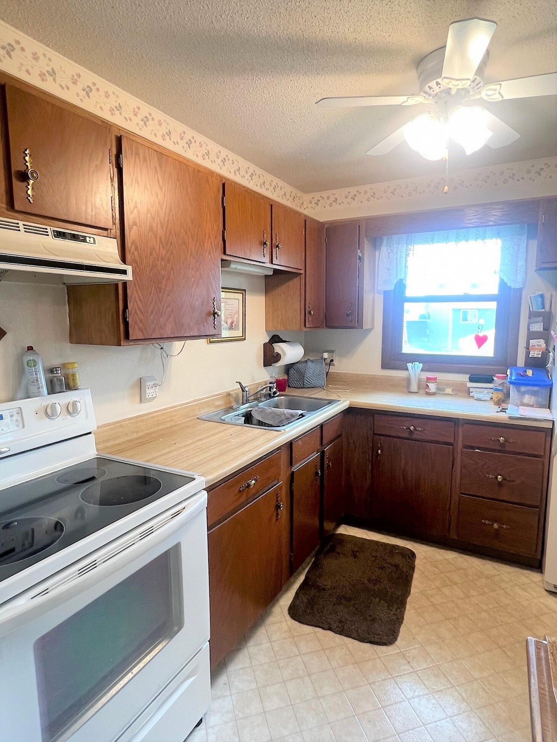 1500 Westminster Drive, Brookings, SD 57006