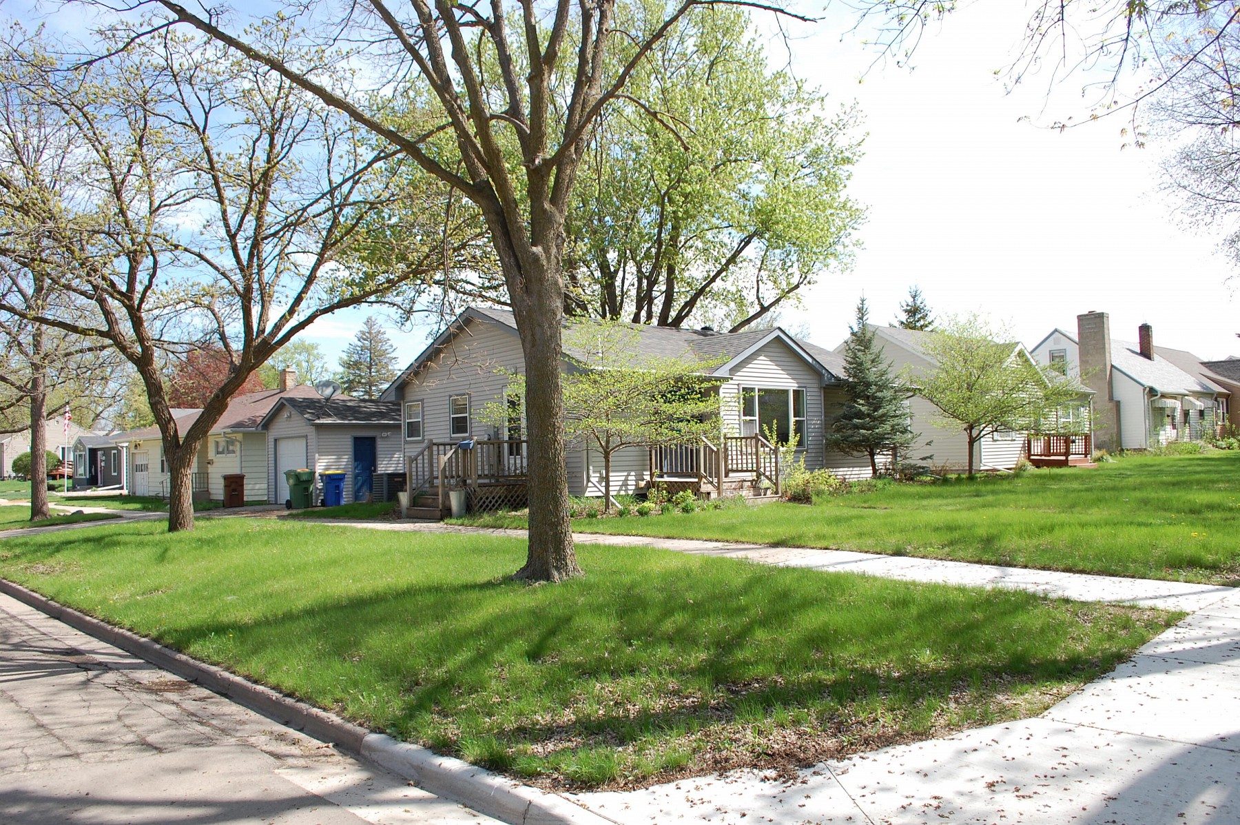 1401 3rd Street, Brookings, SD 57006