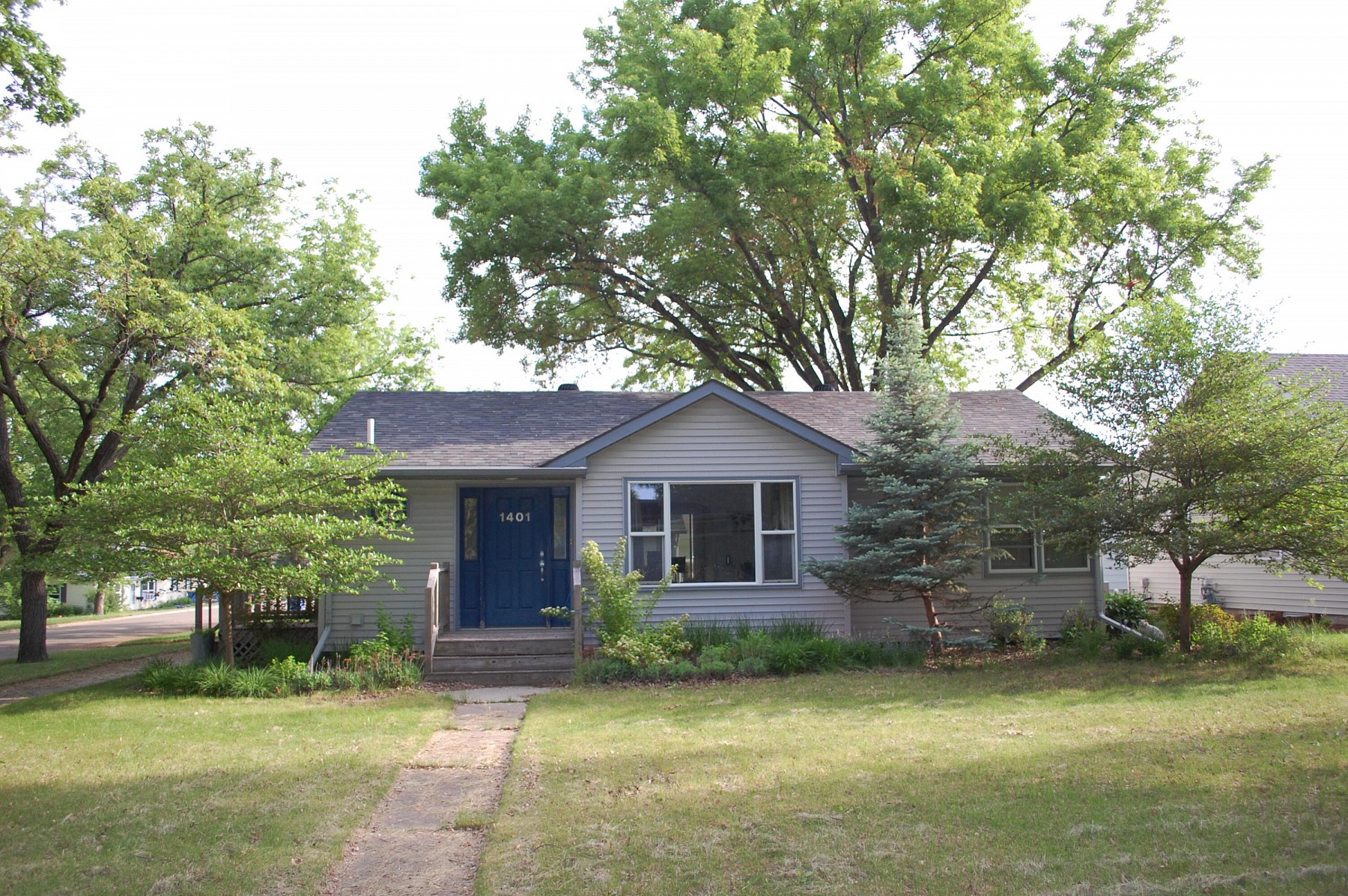 1401 3rd Street, Brookings, SD 57006