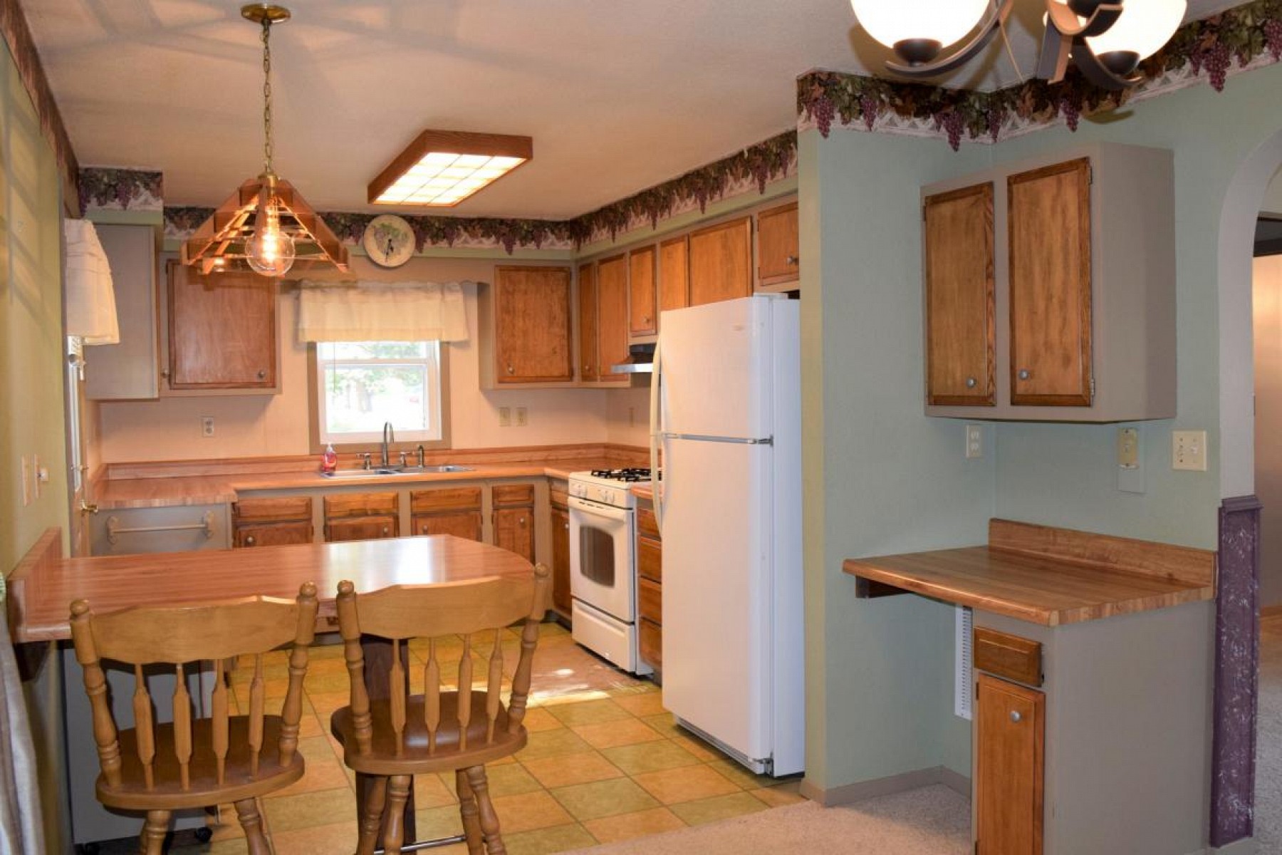 318 5th Avenue S, Brookings, SD 57006