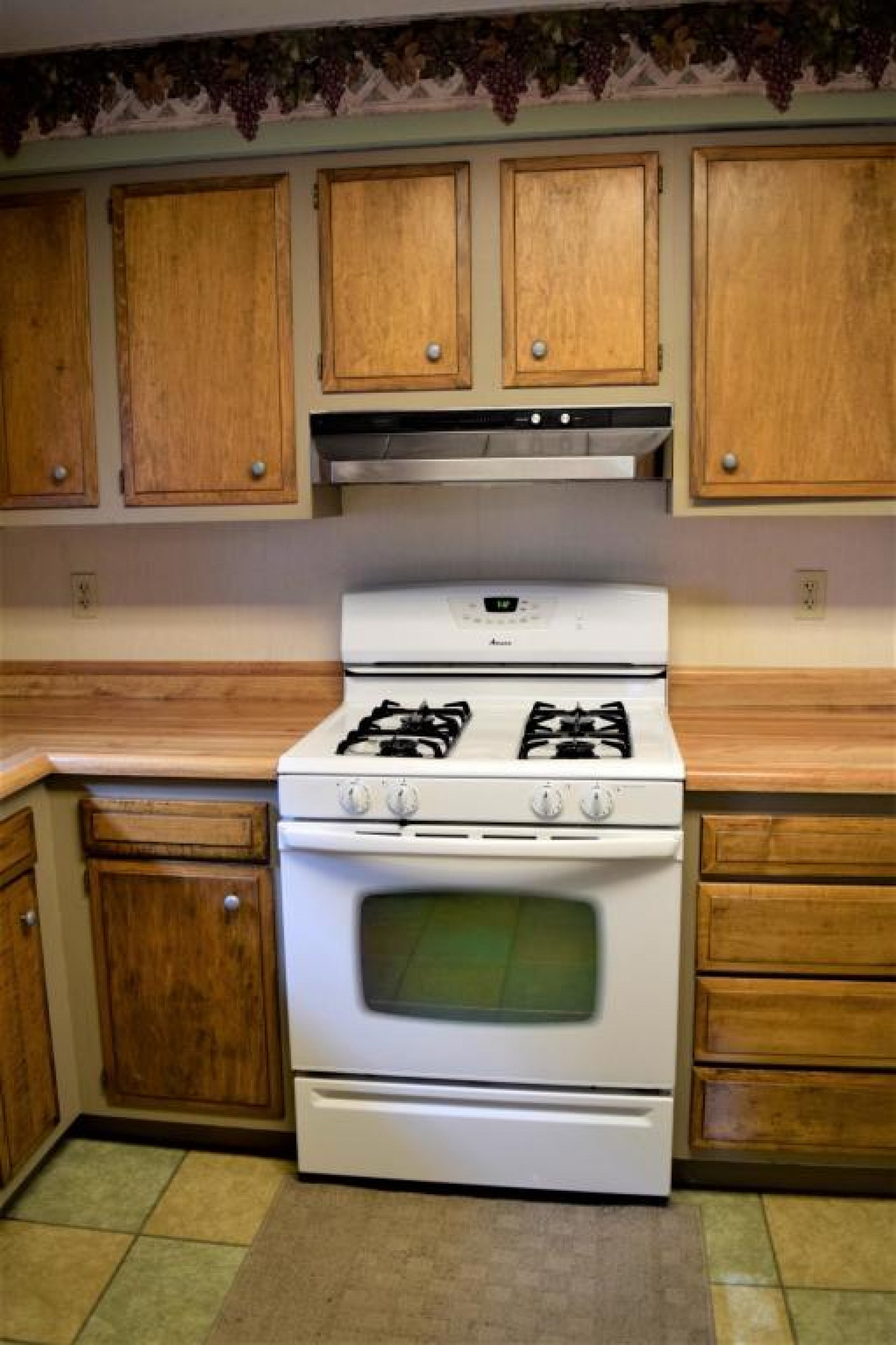 318 5th Avenue S, Brookings, SD 57006