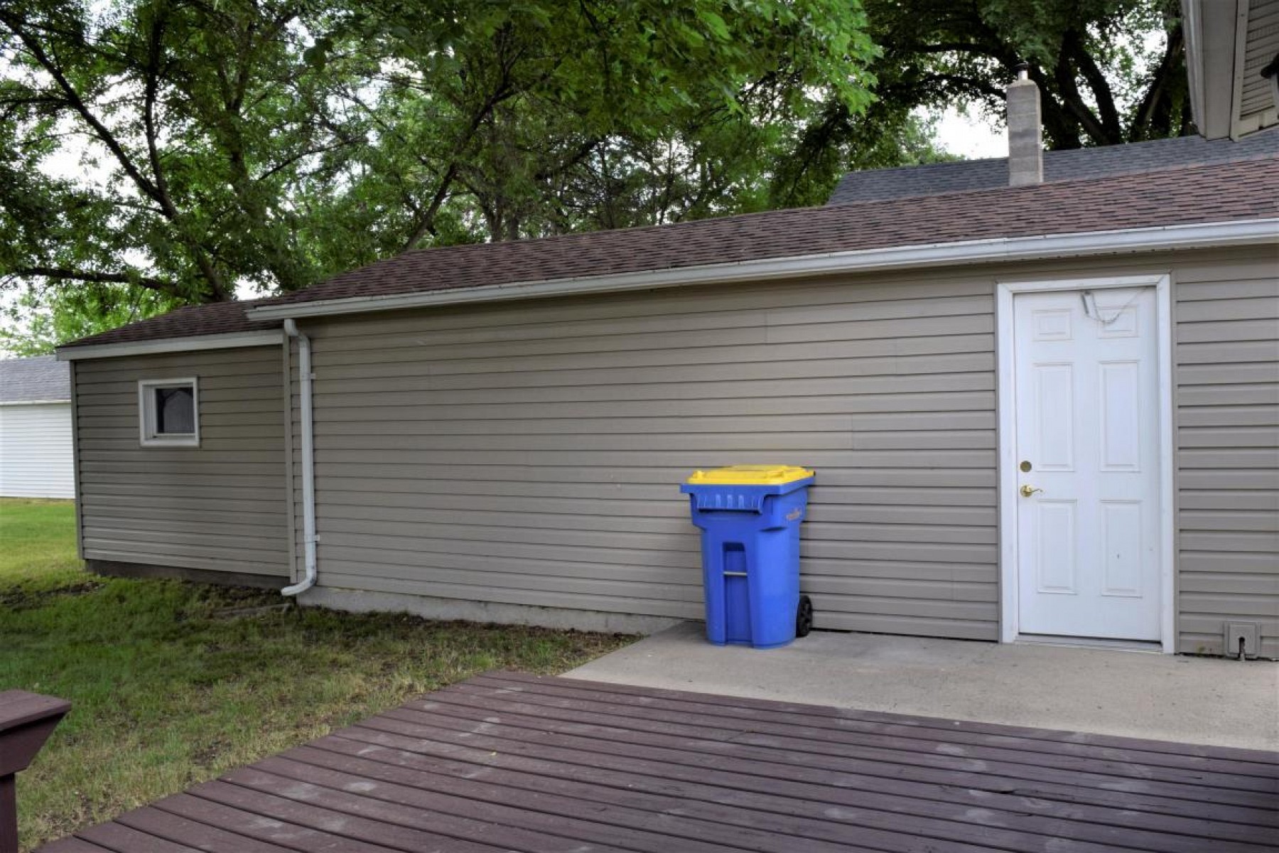 318 5th Avenue S, Brookings, SD 57006