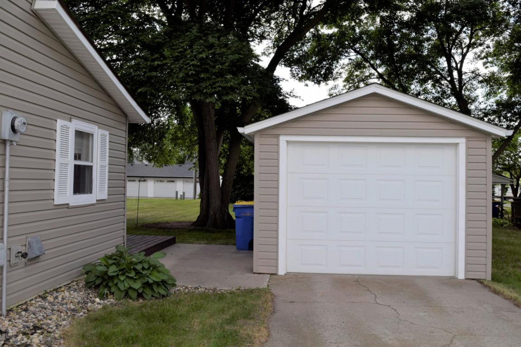 318 5th Avenue S, Brookings, SD 57006