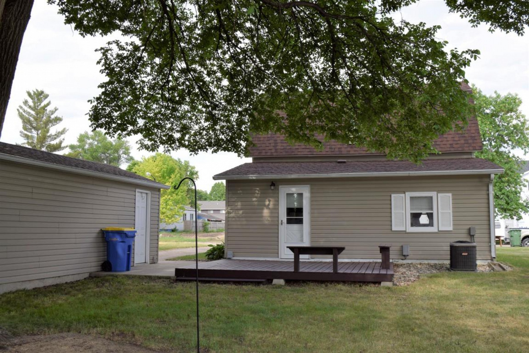 318 5th Avenue S, Brookings, SD 57006