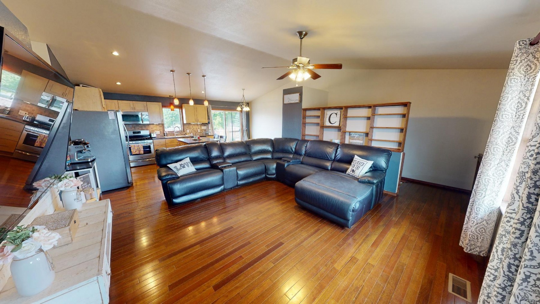 508 5th Street, White, SD 57276