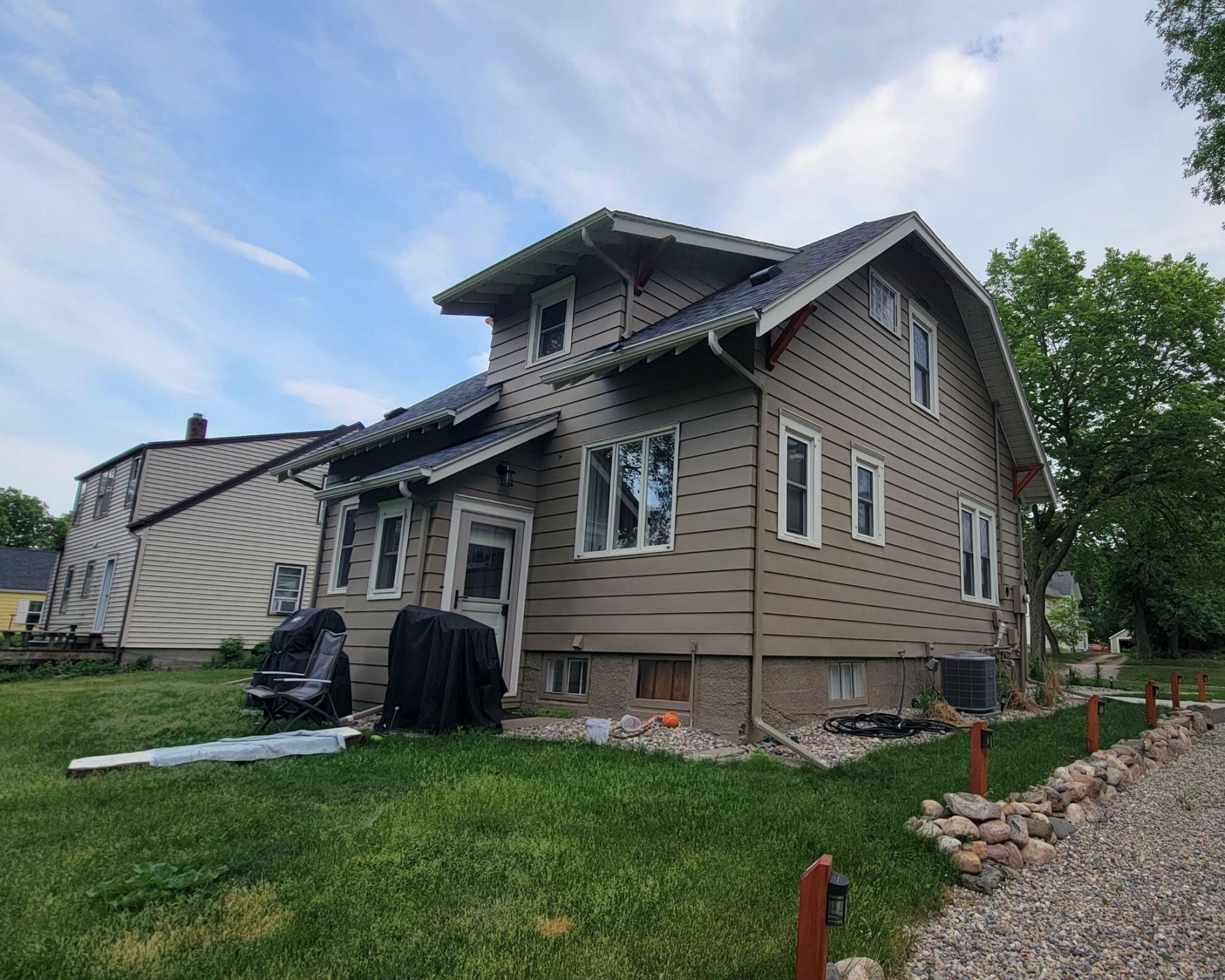 1329 3rd Street, Brookings, SD 57006