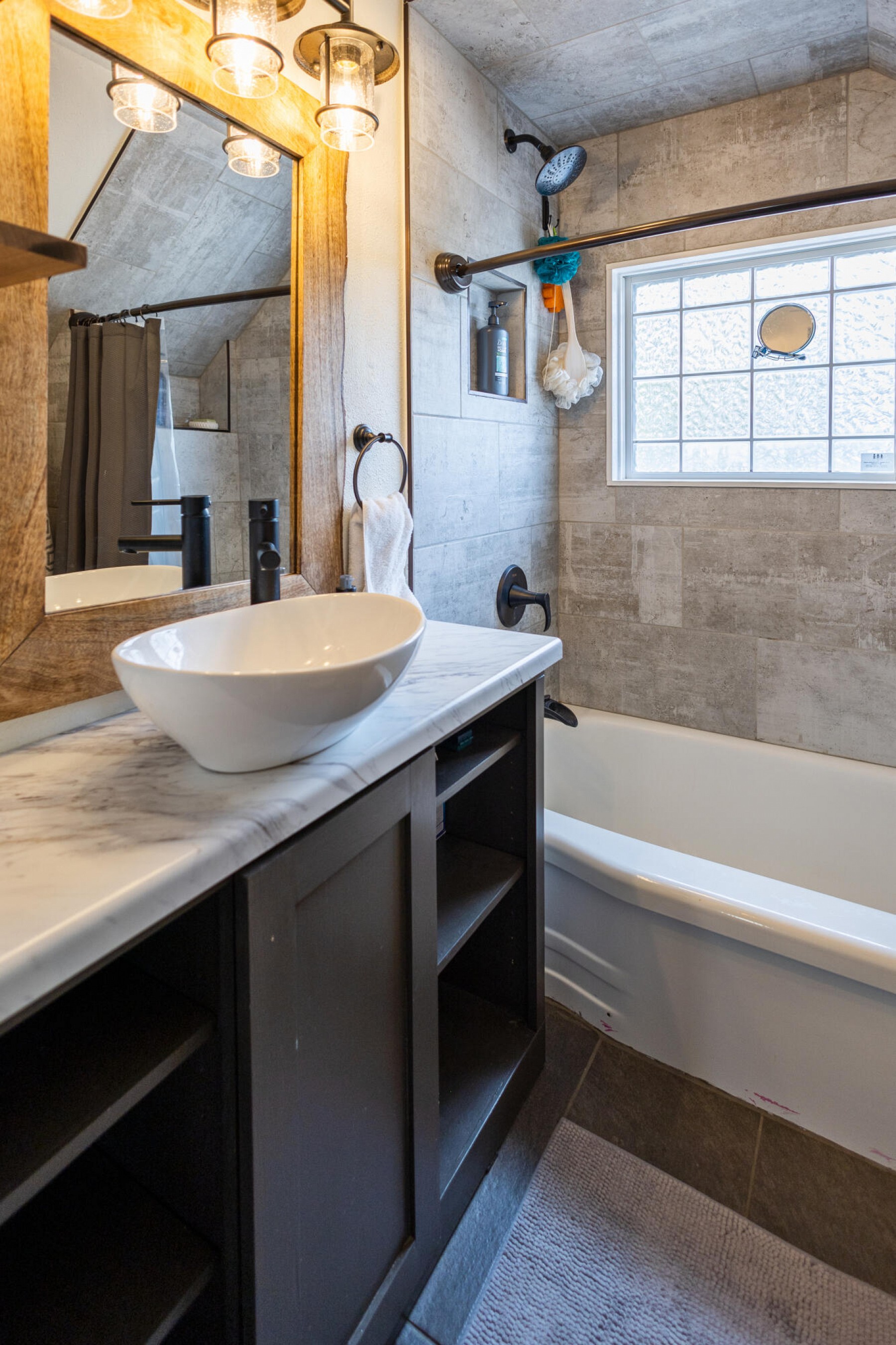 1329 3rd Street, Brookings, SD 57006