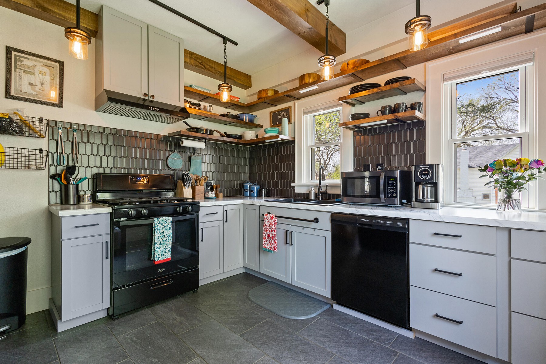 1329 3rd Street, Brookings, SD 57006