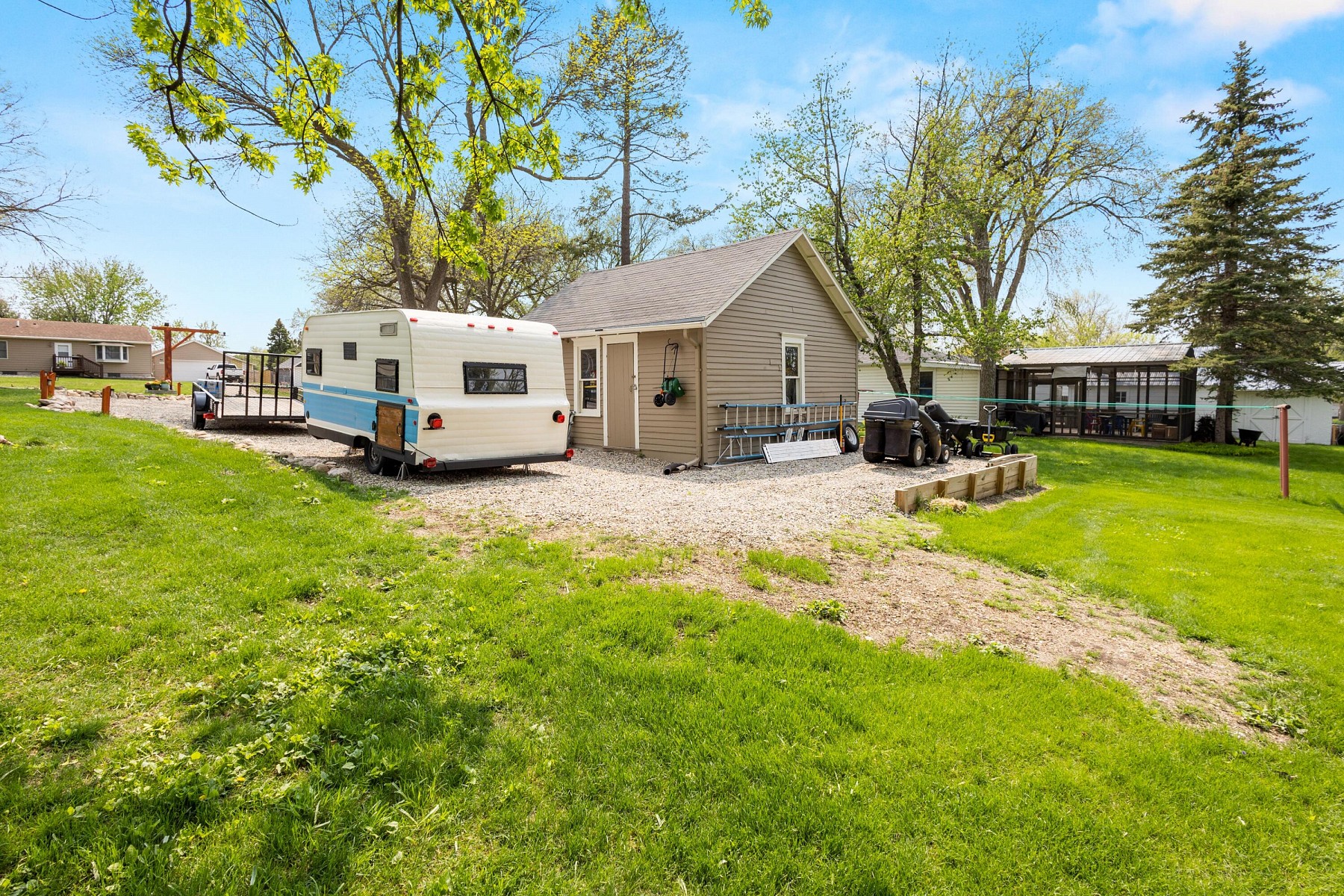1329 3rd Street, Brookings, SD 57006