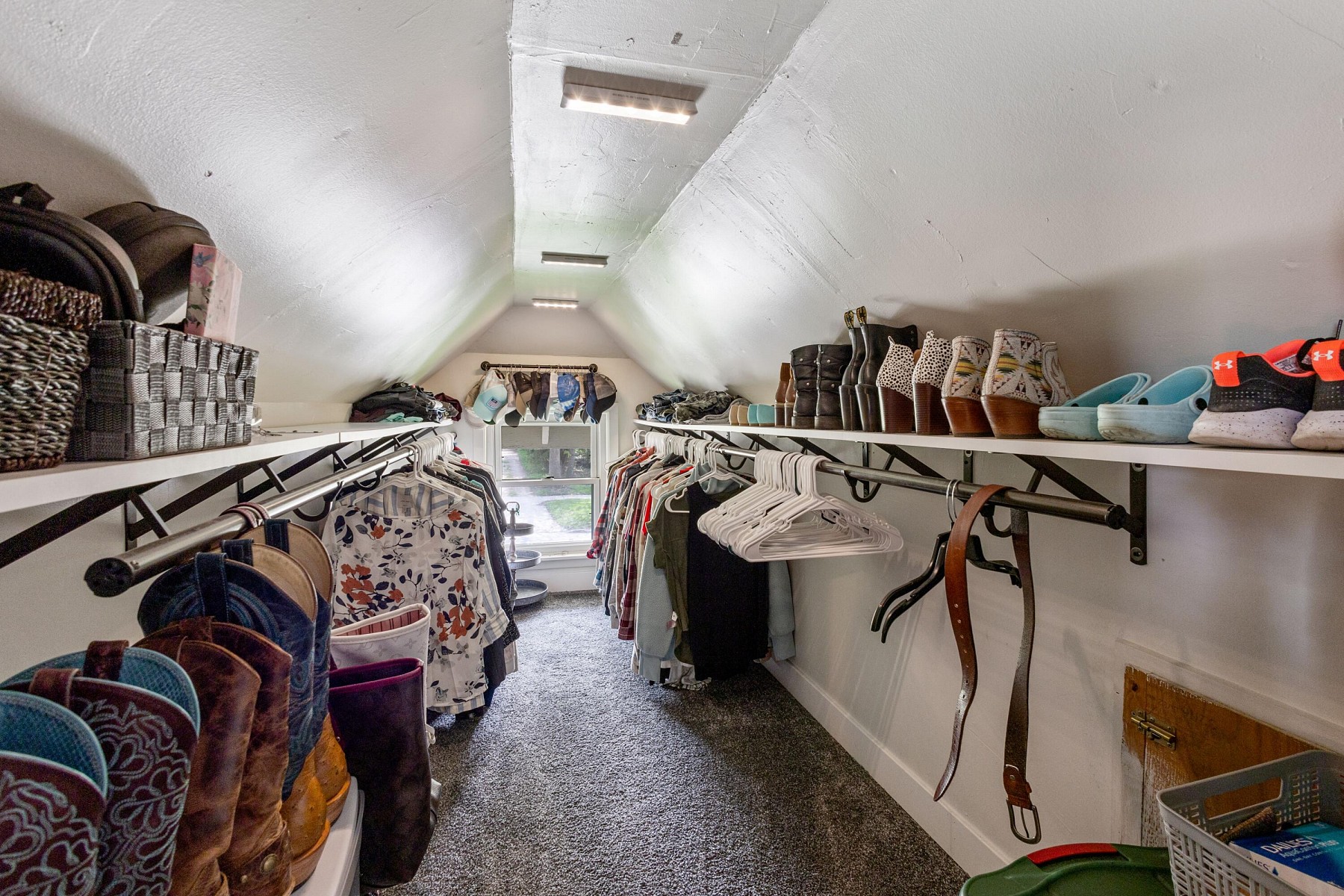 1329 3rd Street, Brookings, SD 57006