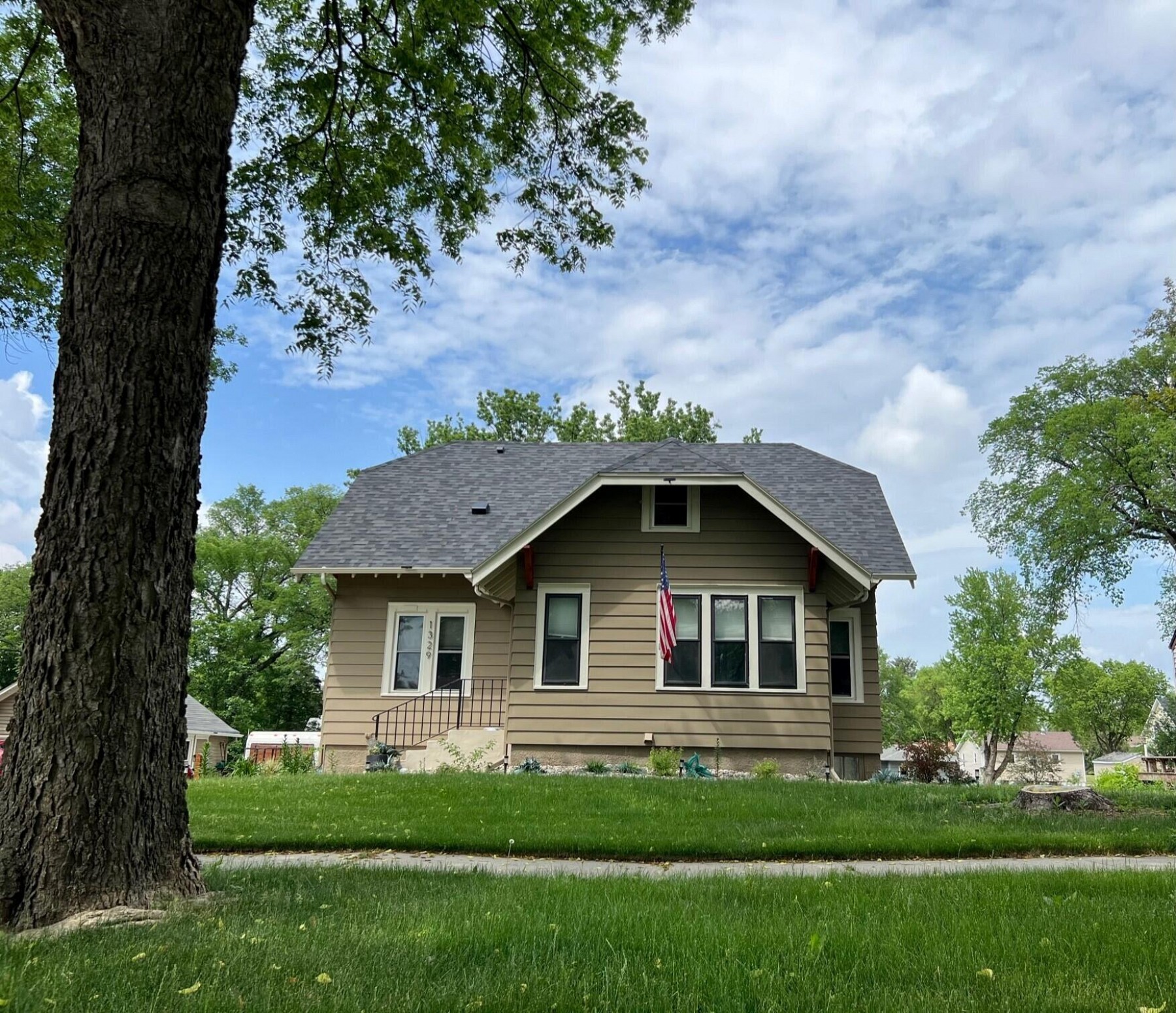 1329 3rd Street, Brookings, SD 57006