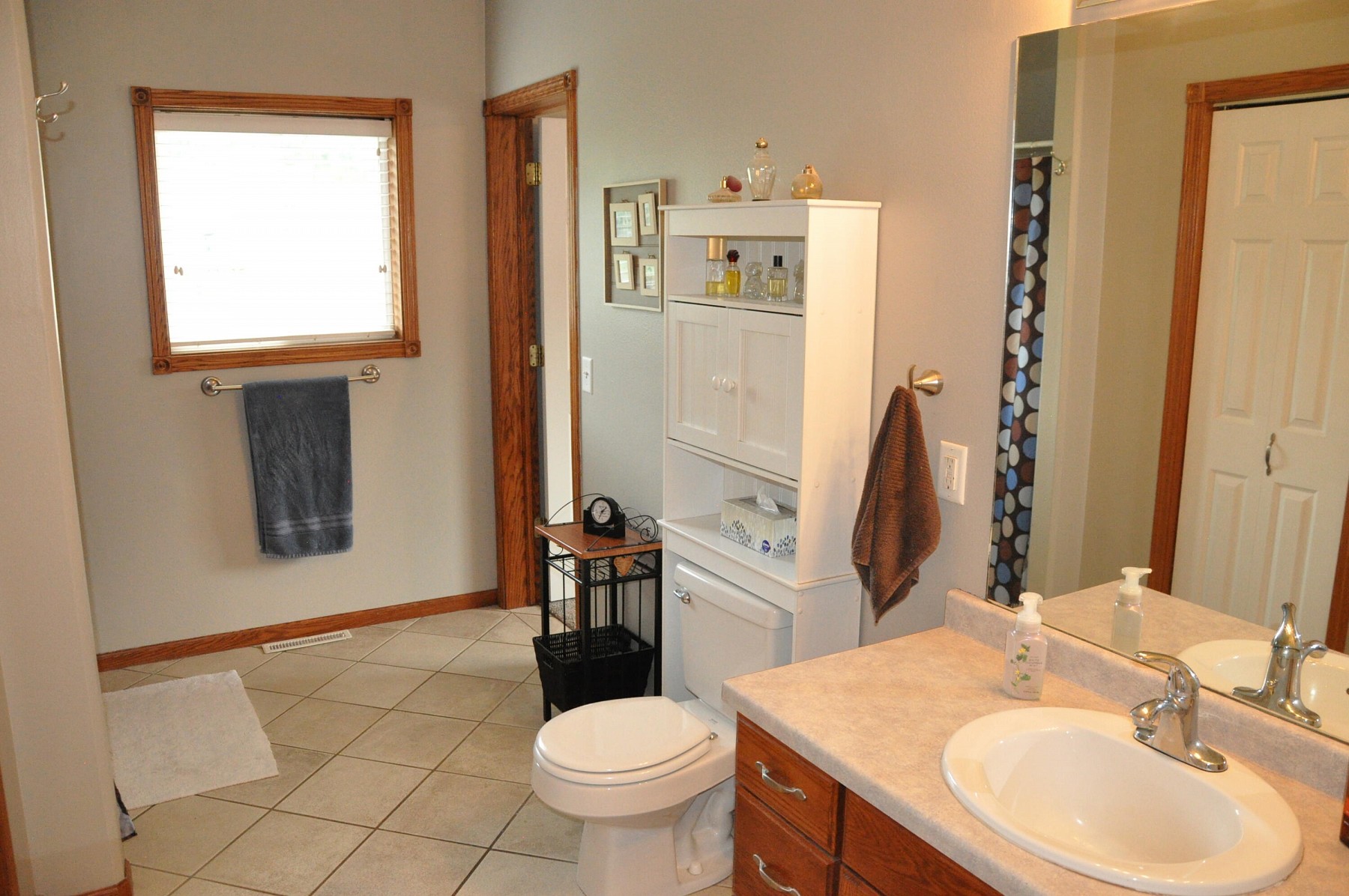 1304 Yorktown Circle, Brookings, SD 57006