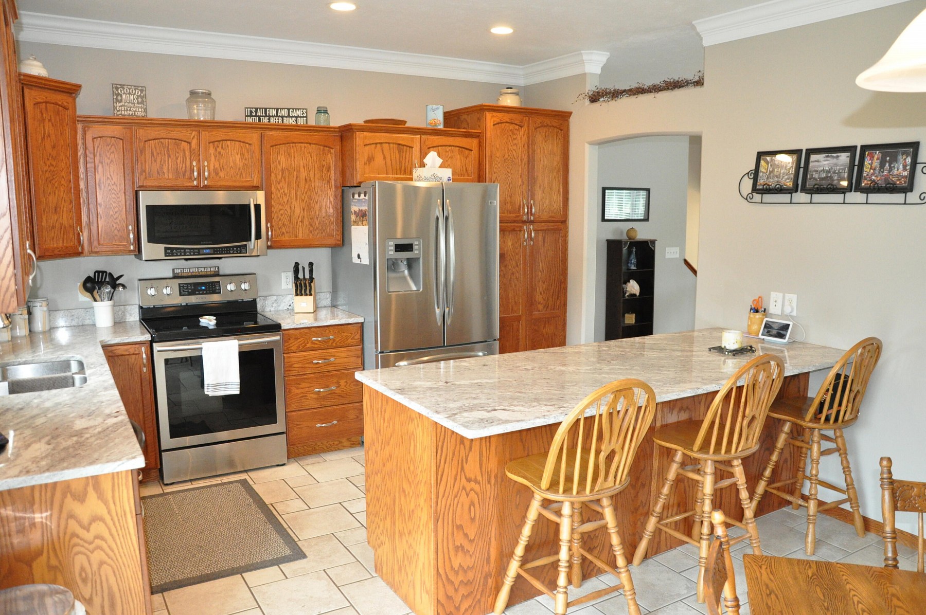 1304 Yorktown Circle, Brookings, SD 57006