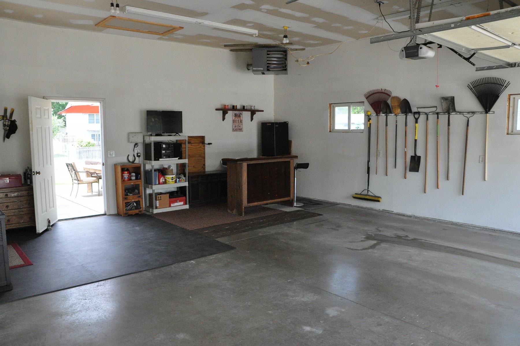 1304 Yorktown Circle, Brookings, SD 57006