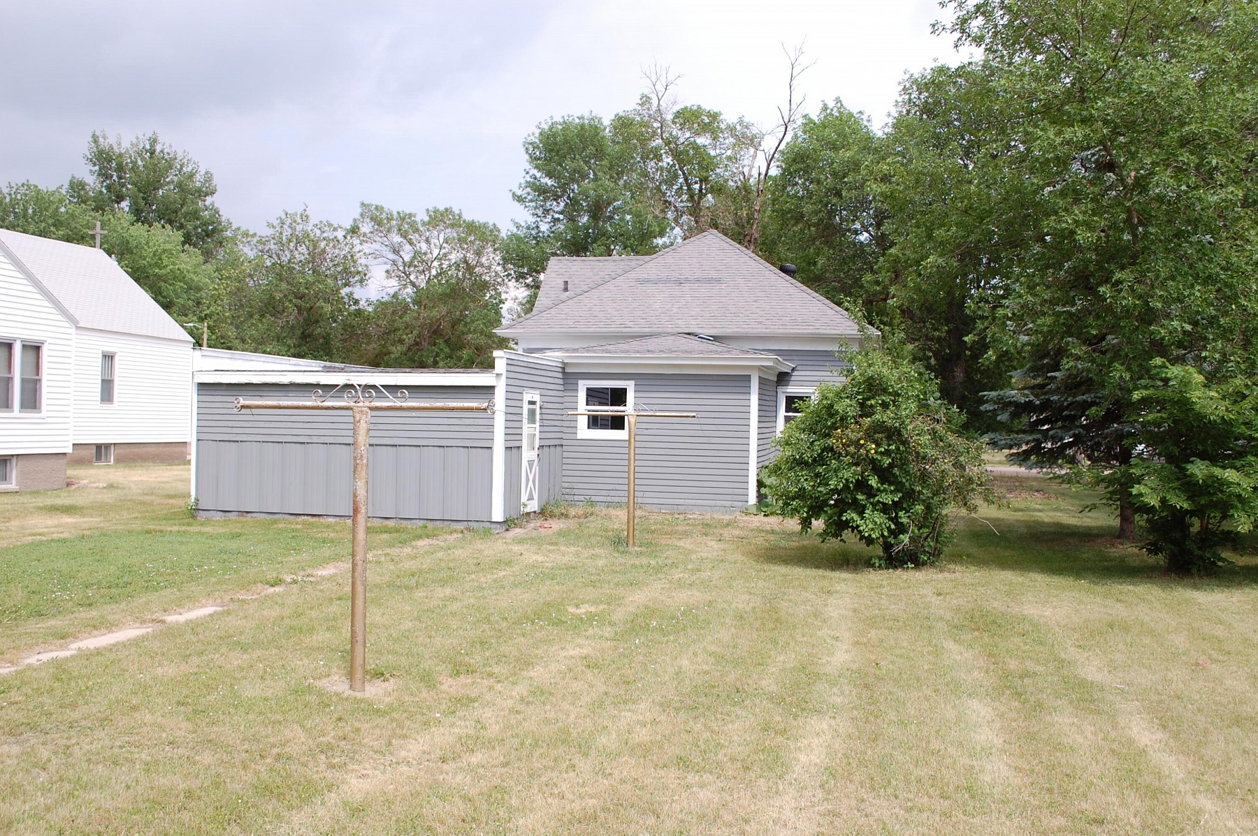 307 4th Street N, Estelline, SD 57234