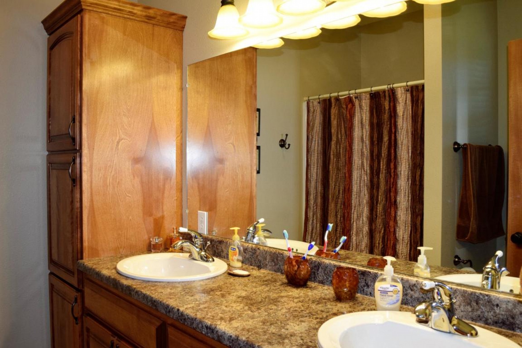 1820 Ranger Circle, Brookings, SD 57006