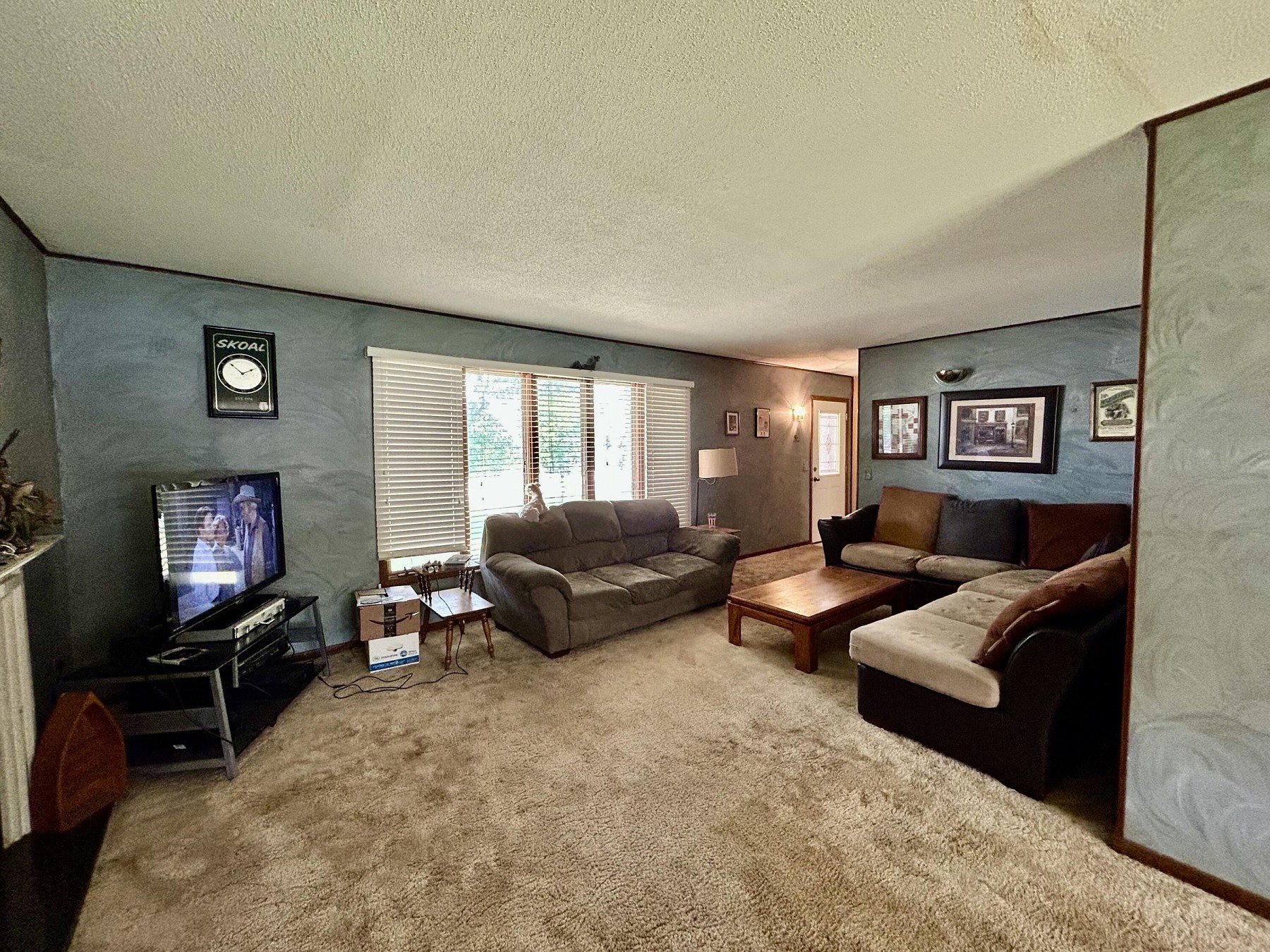 107 2nd Street, White, SD 57276