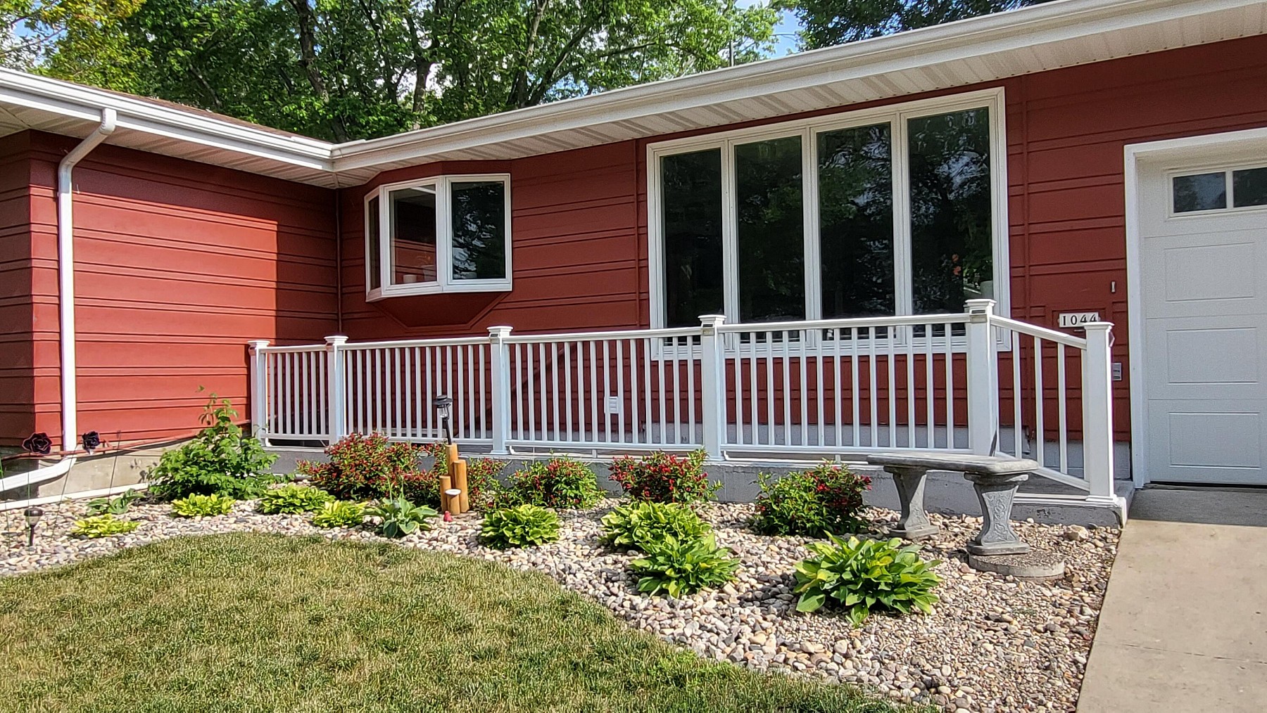 1044 Circle Drive, Brookings, SD 57006