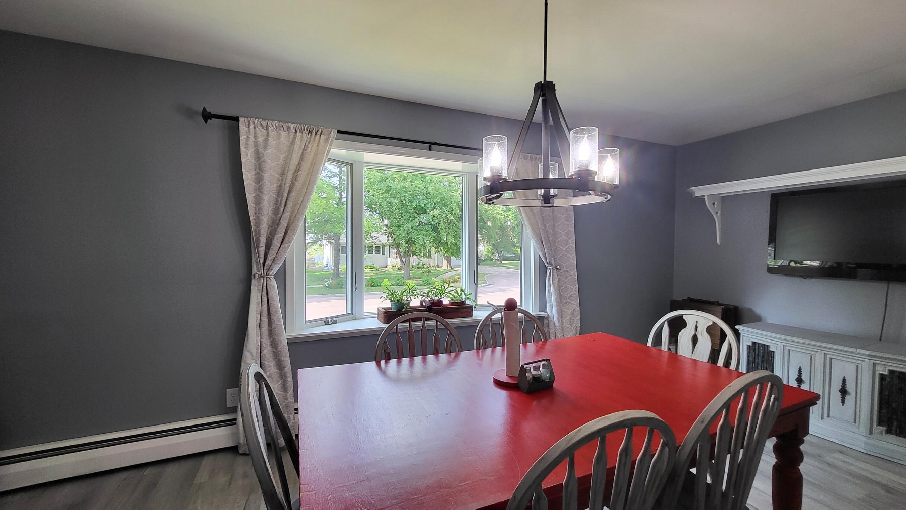 1044 Circle Drive, Brookings, SD 57006