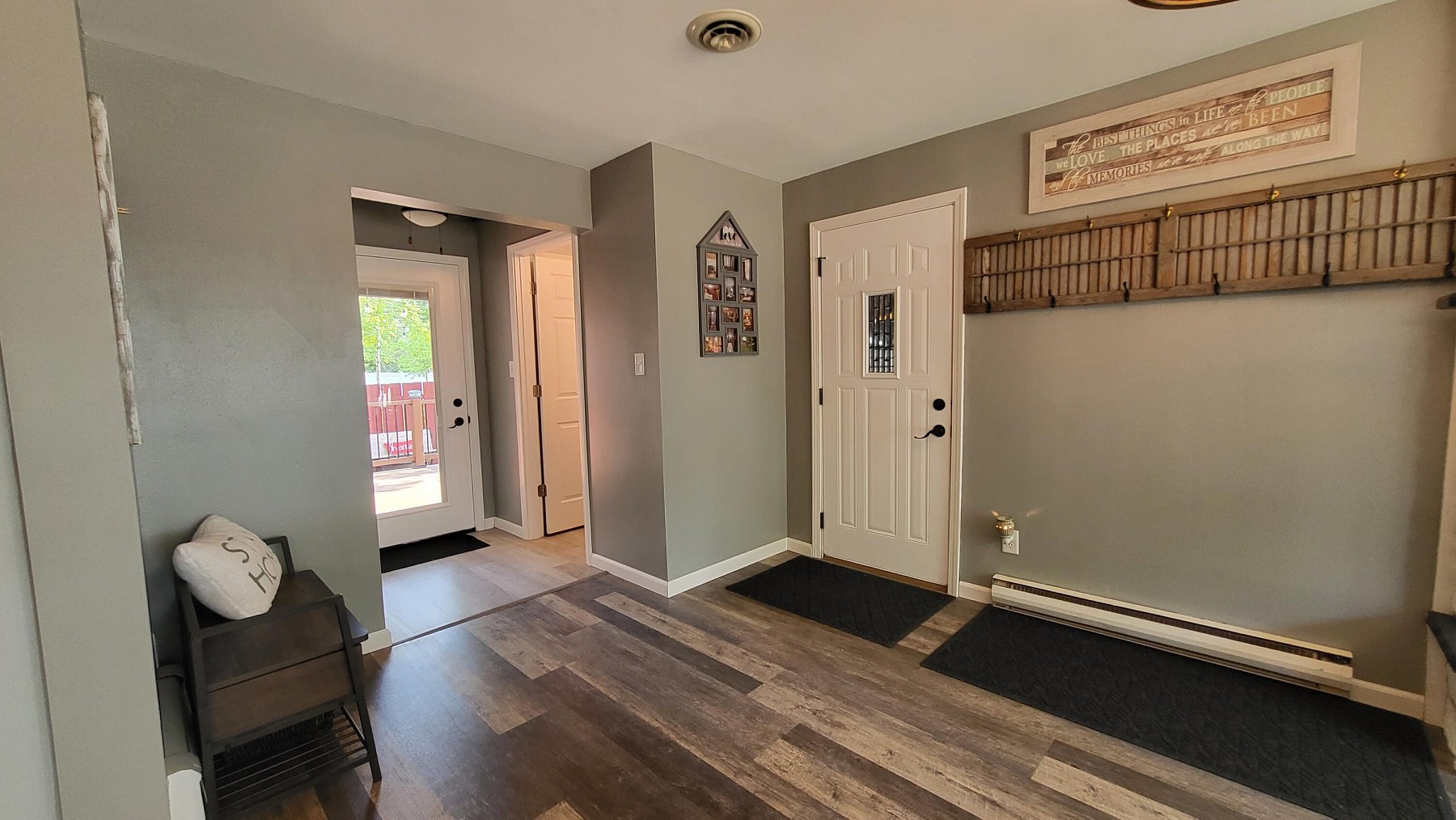 1044 Circle Drive, Brookings, SD 57006