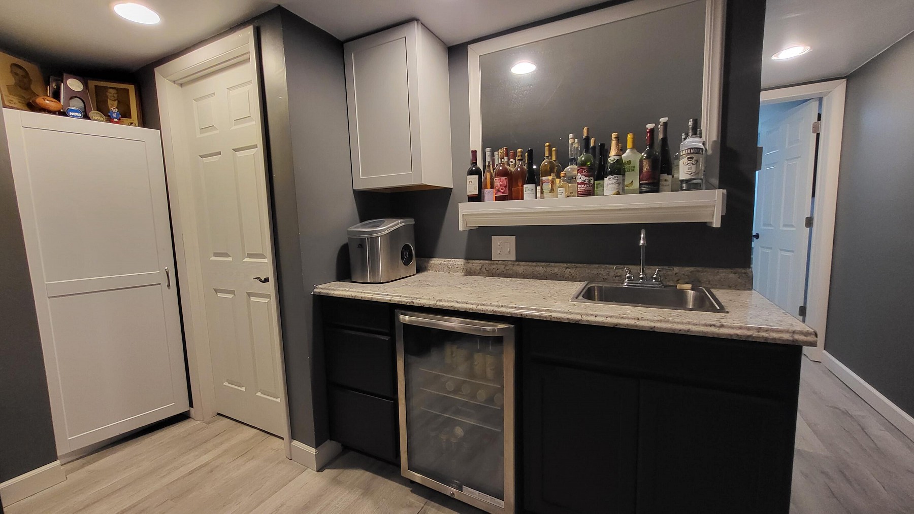 1044 Circle Drive, Brookings, SD 57006