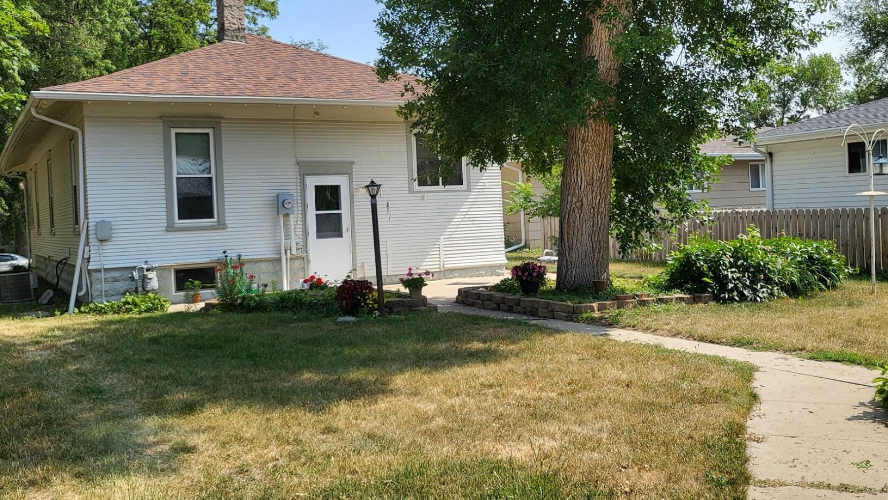 116 5th Street, Brookings, SD 57006