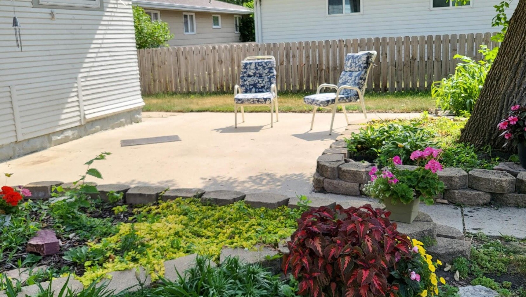 116 5th Street, Brookings, SD 57006