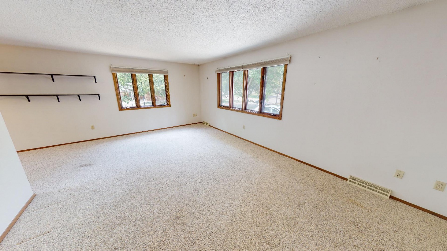 1617 Mockingbird Lane, Brookings, SD 57006