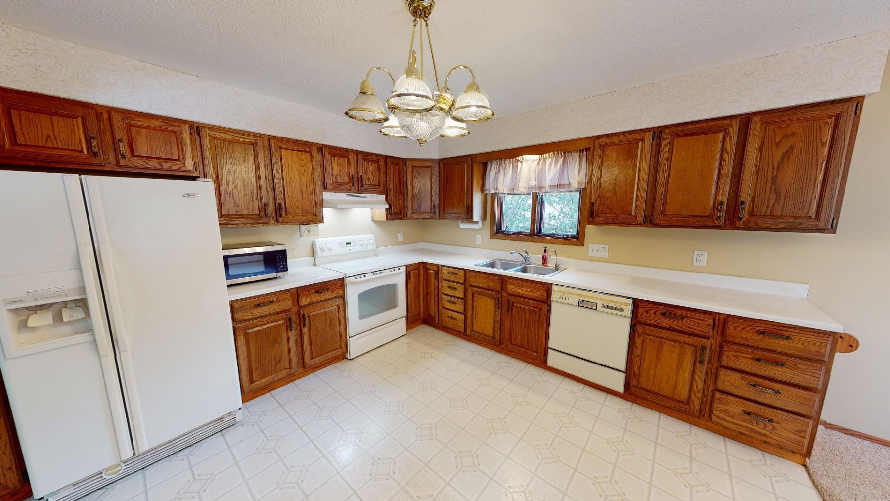 1617 Mockingbird Lane, Brookings, SD 57006