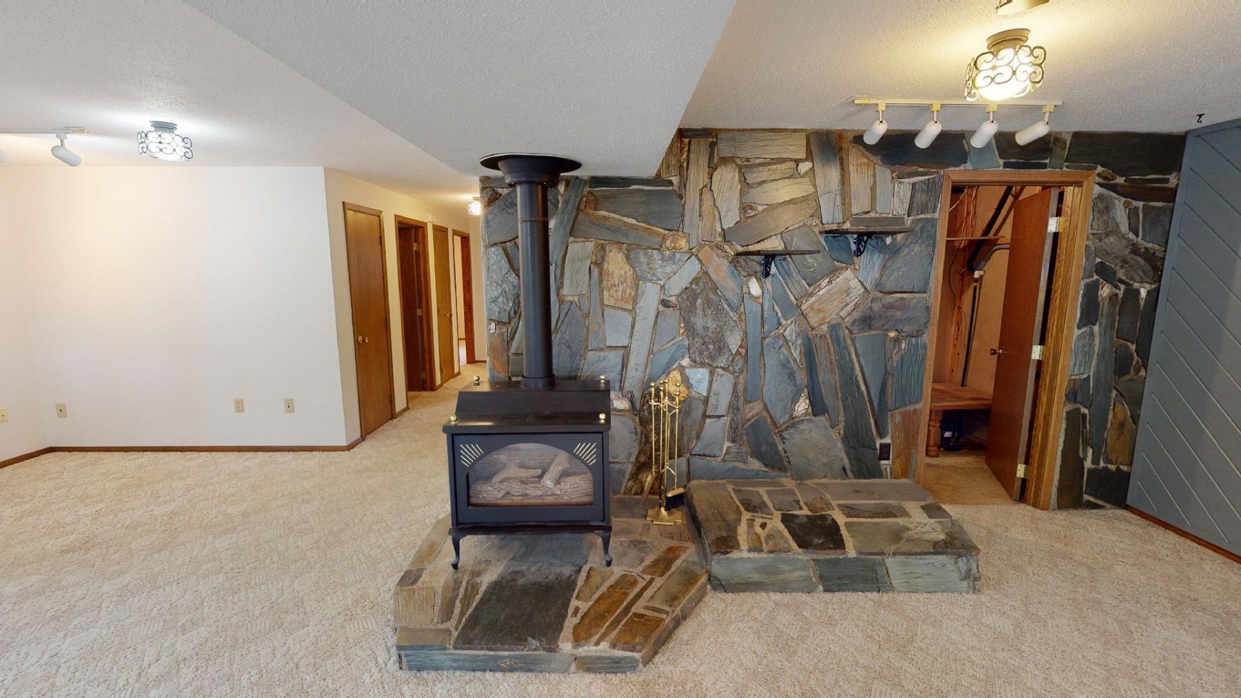 1617 Mockingbird Lane, Brookings, SD 57006