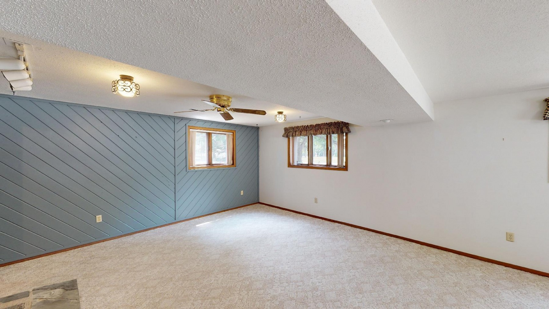 1617 Mockingbird Lane, Brookings, SD 57006