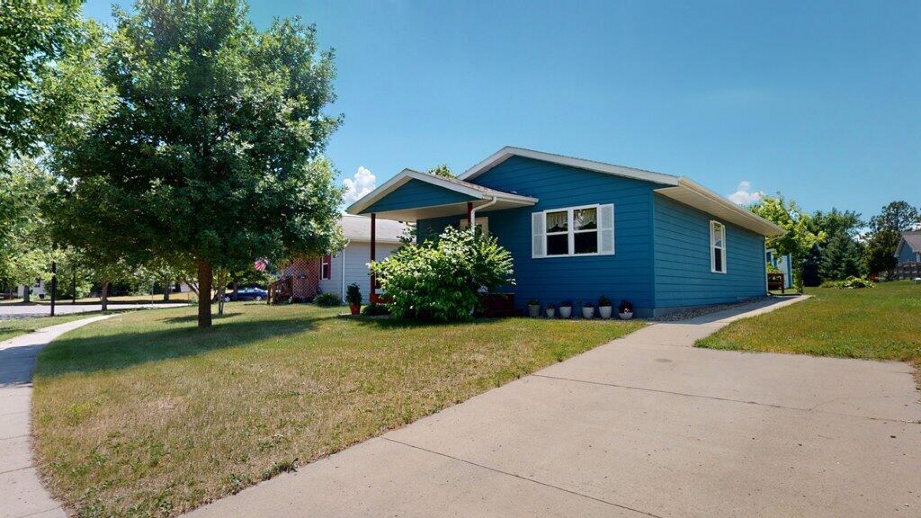 309 Thunder Lane, Brookings, SD 57006