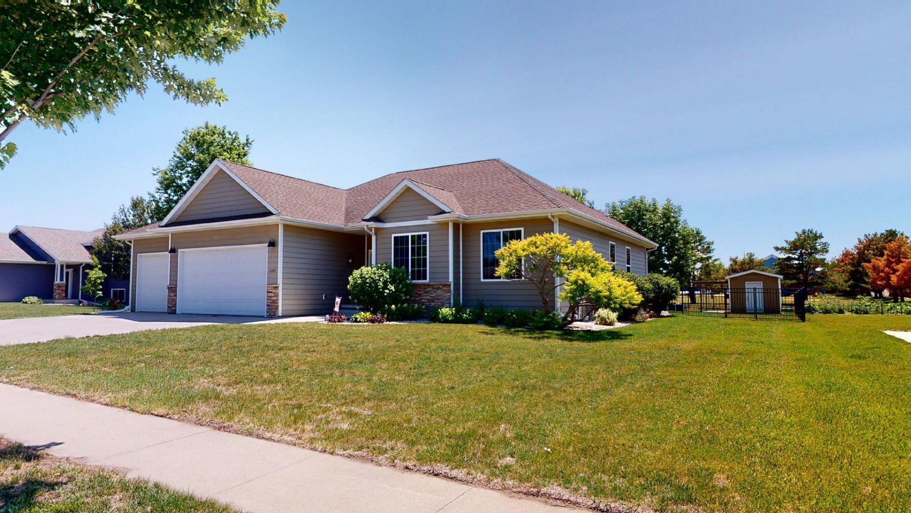 2104 Moriarty Drive, Brookings, SD 57006