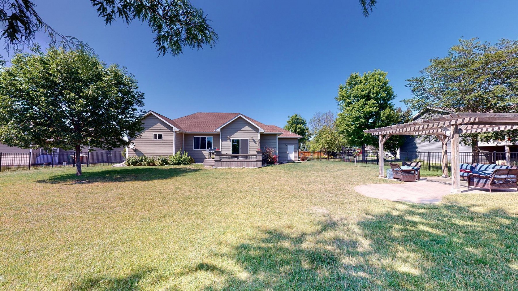 2104 Moriarty Drive, Brookings, SD 57006