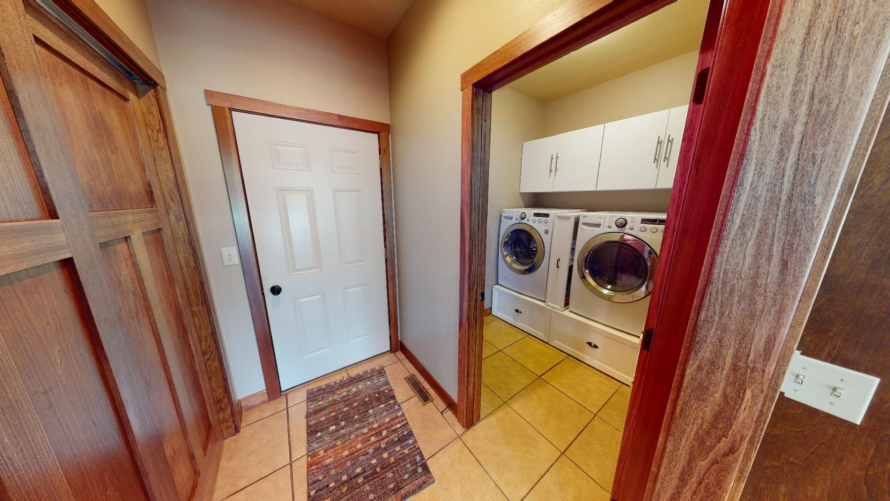 2104 Moriarty Drive, Brookings, SD 57006