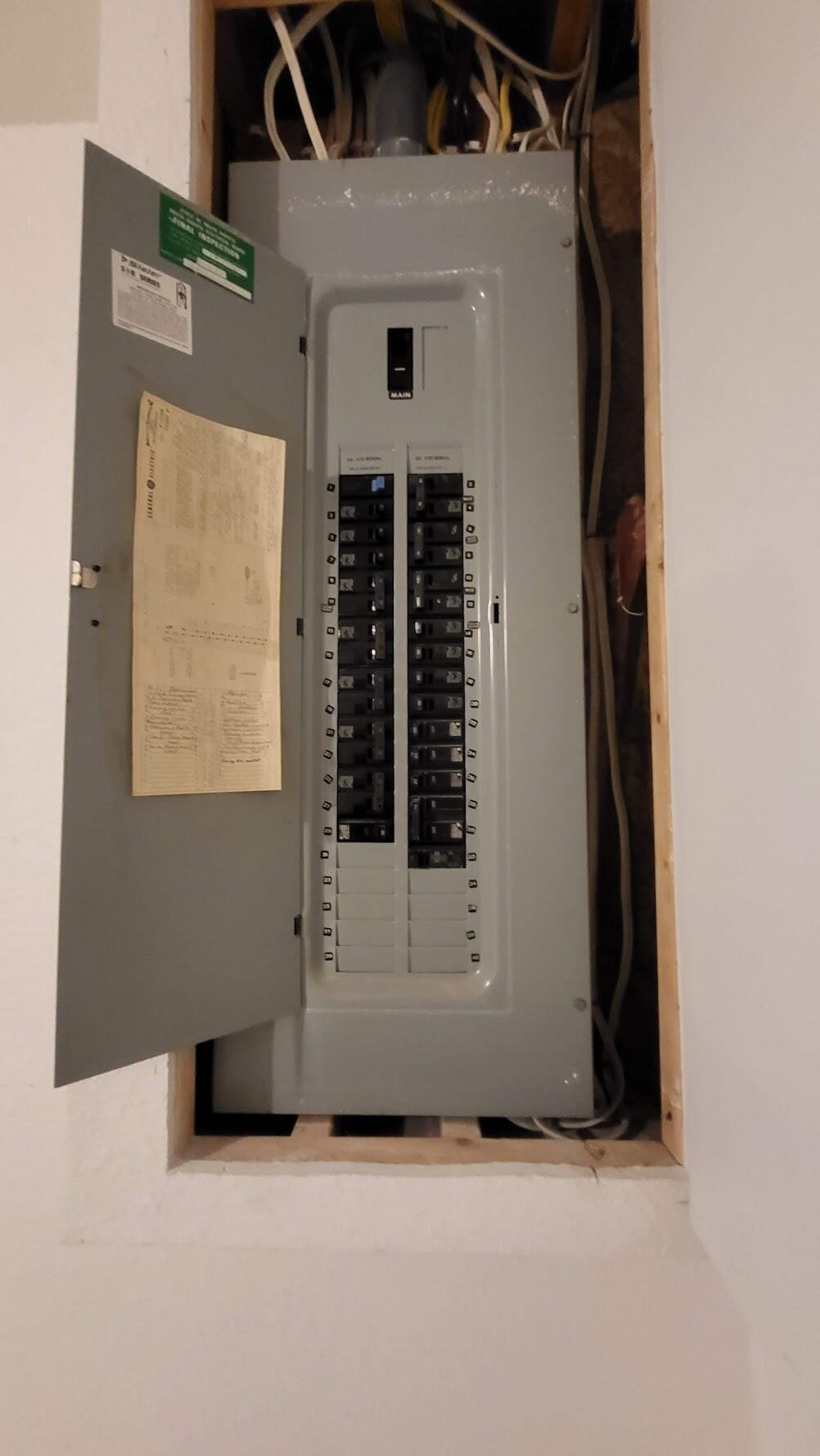 1408 Westminster Drive, Brookings, SD 57006