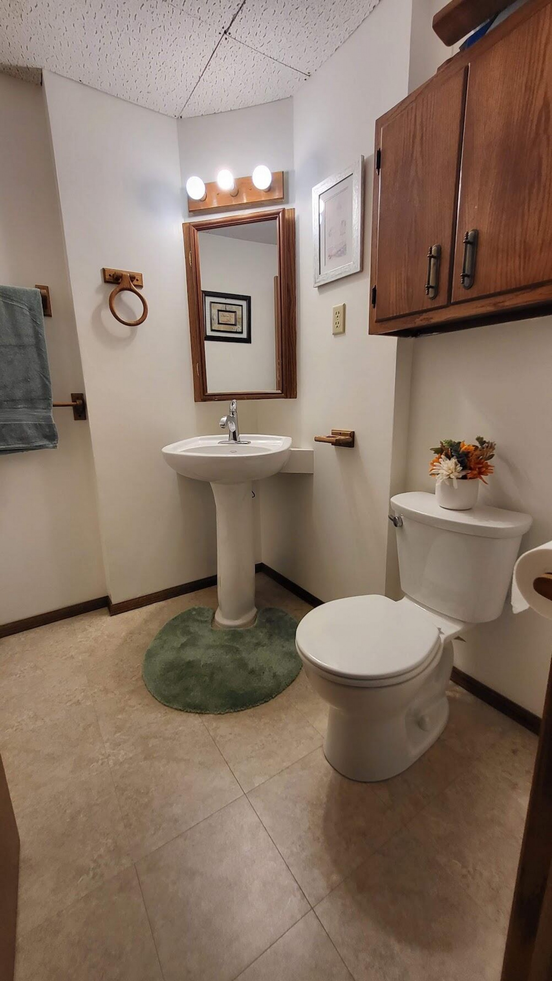 1408 Westminster Drive, Brookings, SD 57006