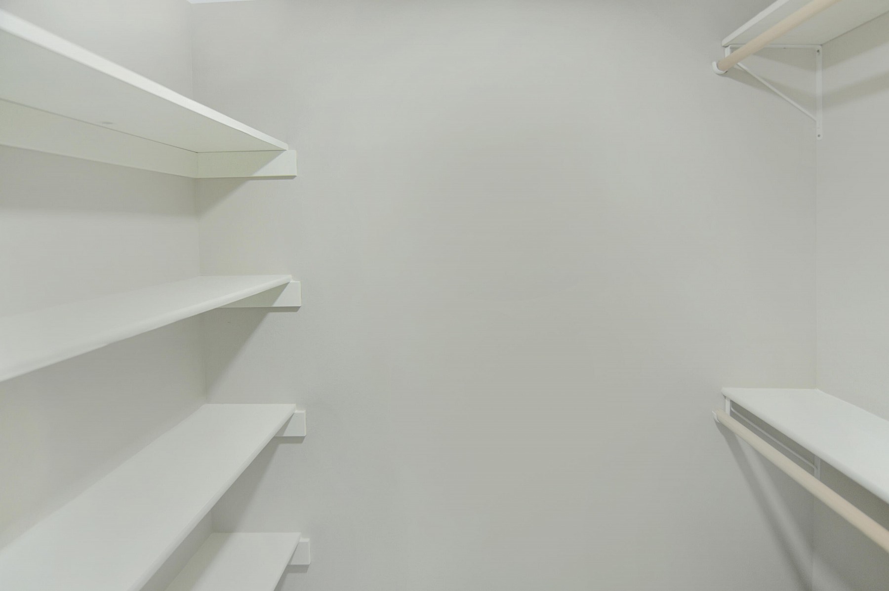 109 Washington Road, Volga, SD 57071