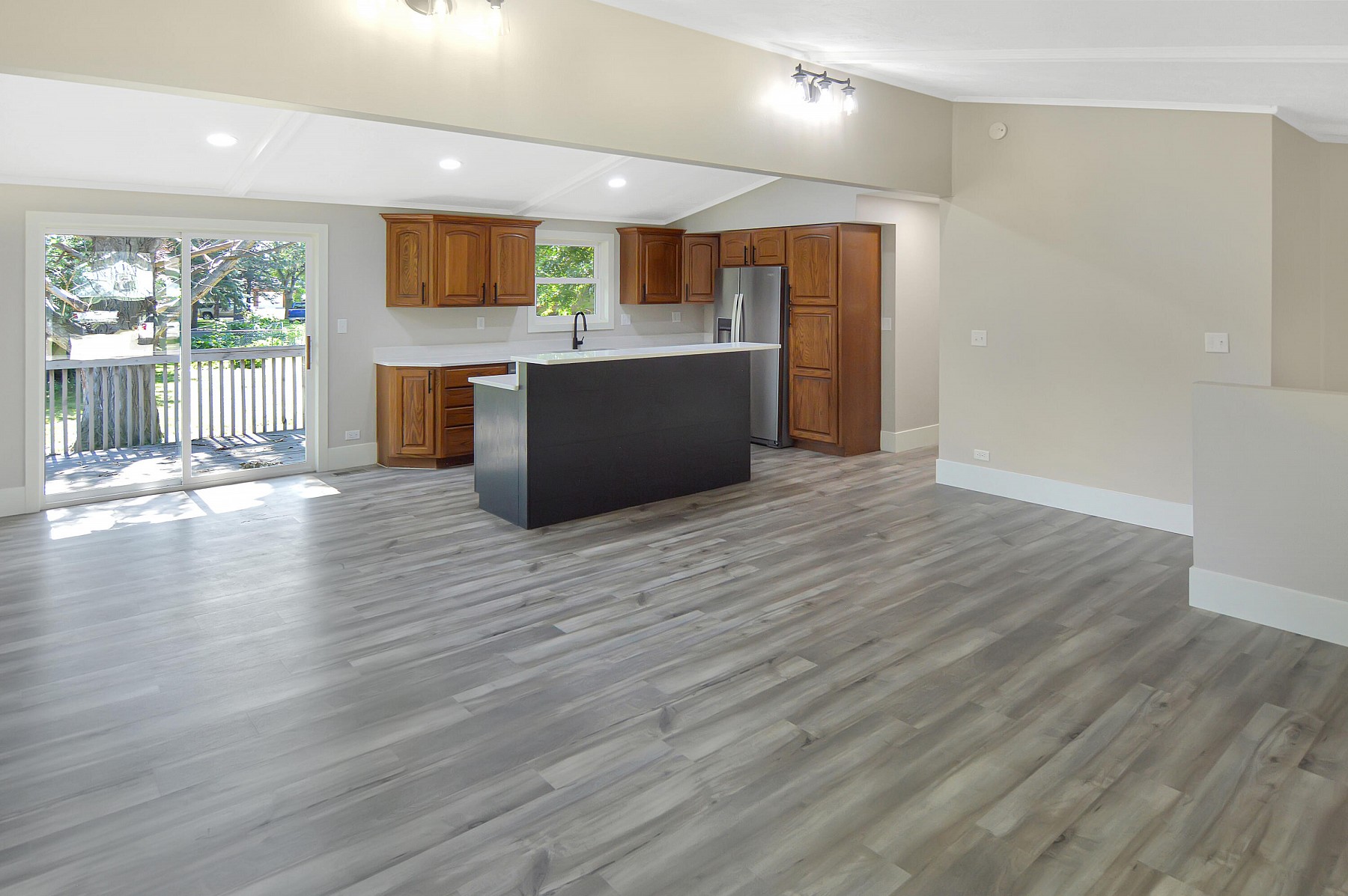 109 Washington Road, Volga, SD 57071