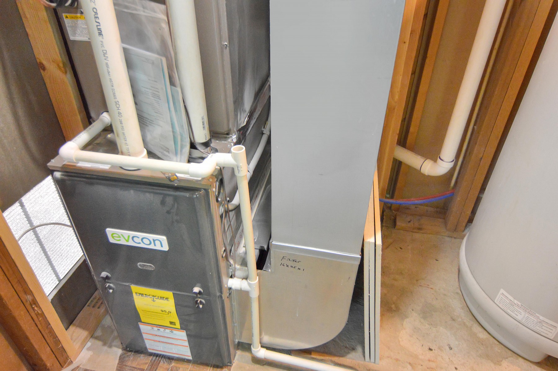 109 Washington Road, Volga, SD 57071