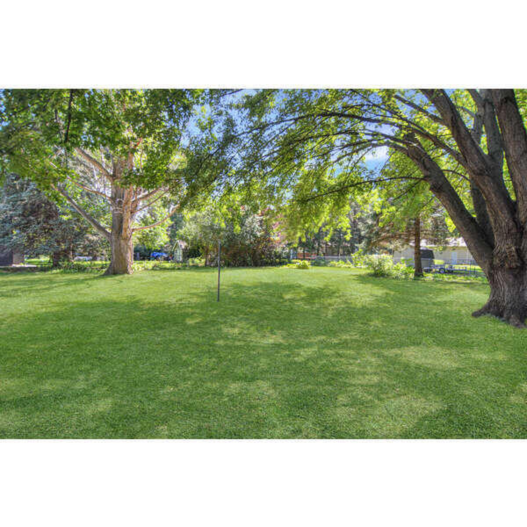 109 Washington Road, Volga, SD 57071