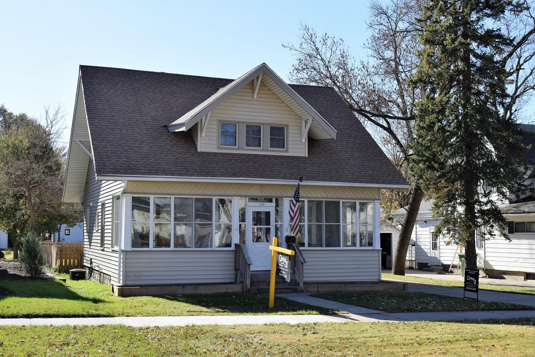 1114 3rd Street, Brookings, SD 57006