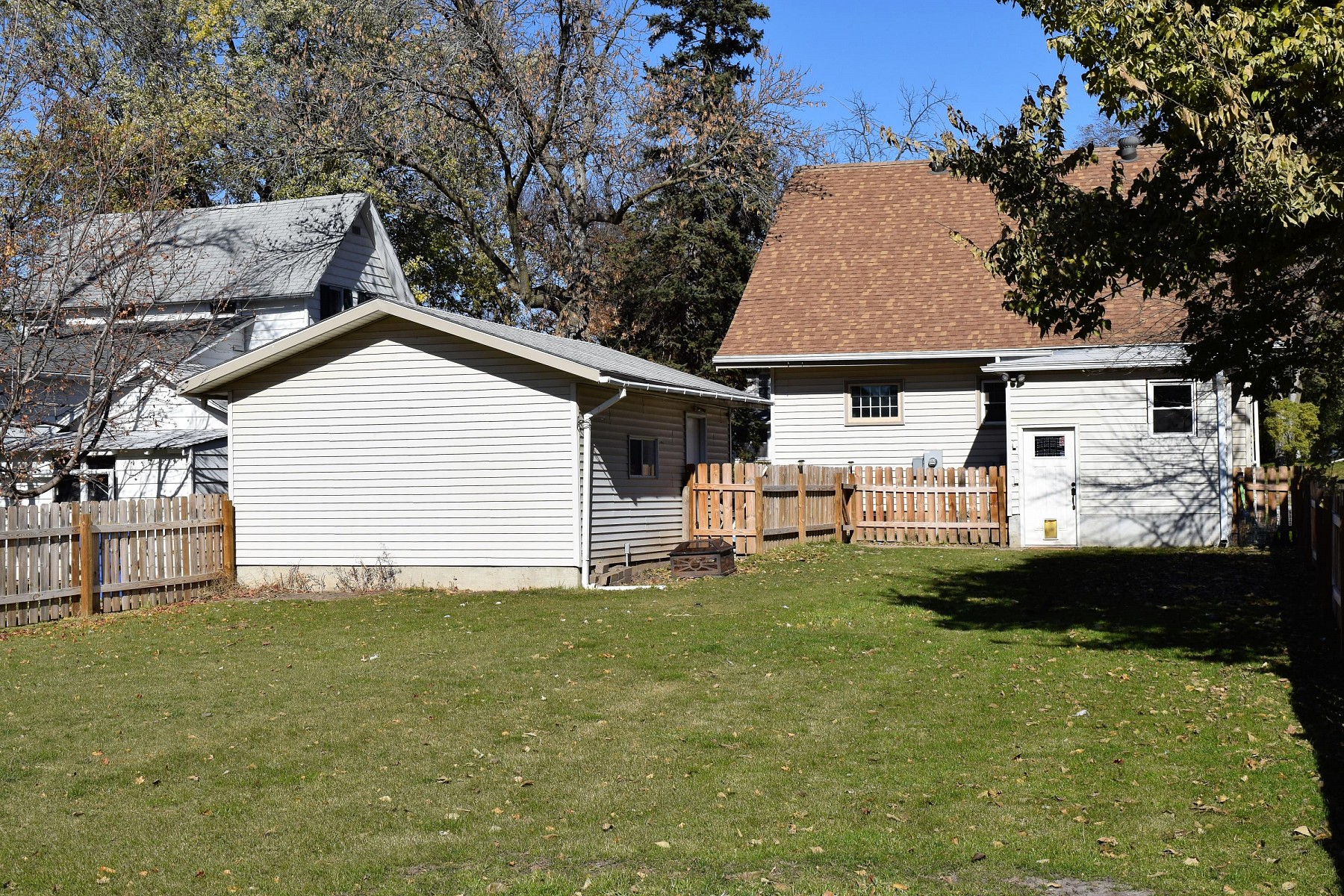 1114 3rd Street, Brookings, SD 57006