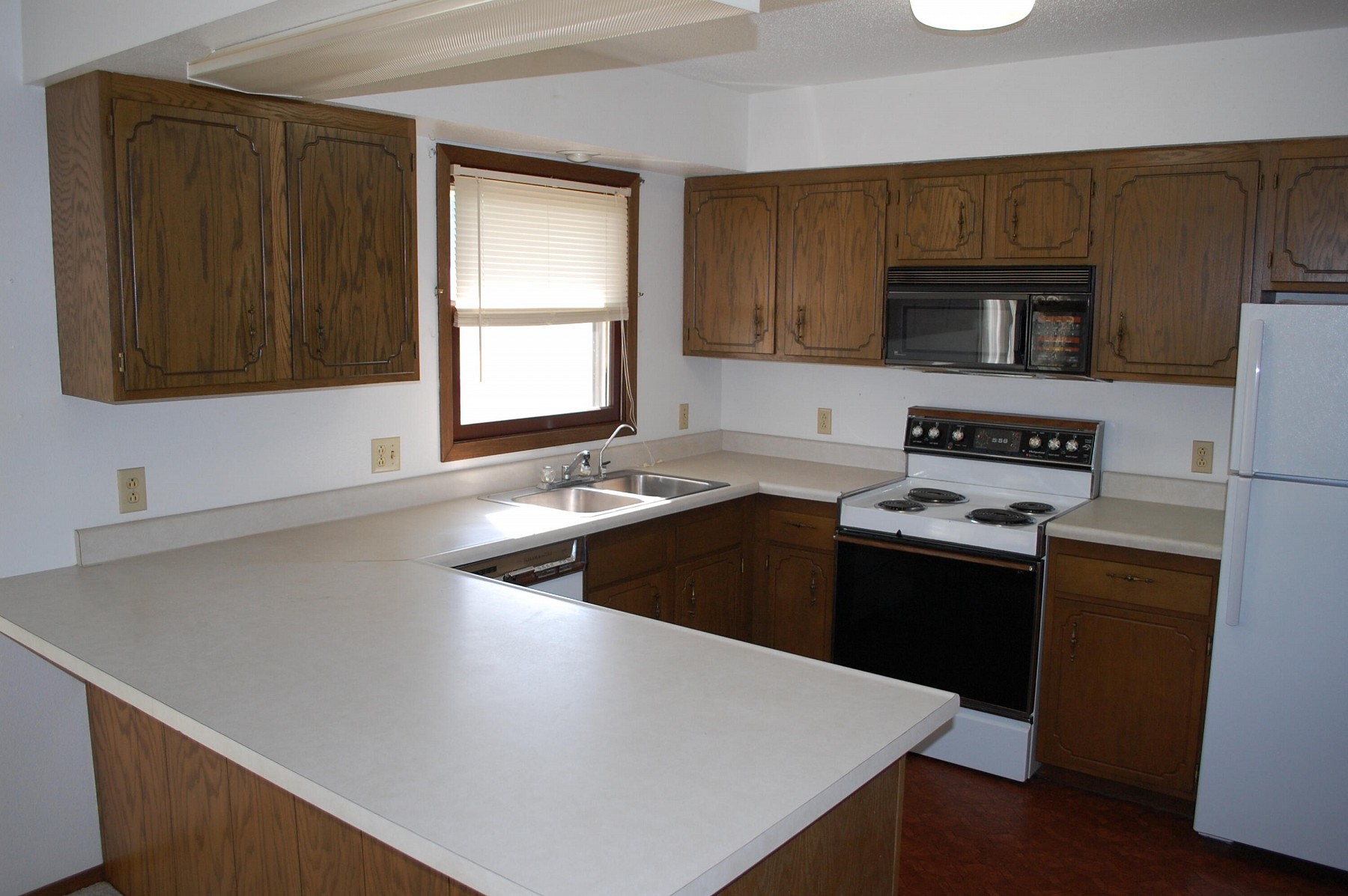 108 7th Street S, Estelline, SD 57234