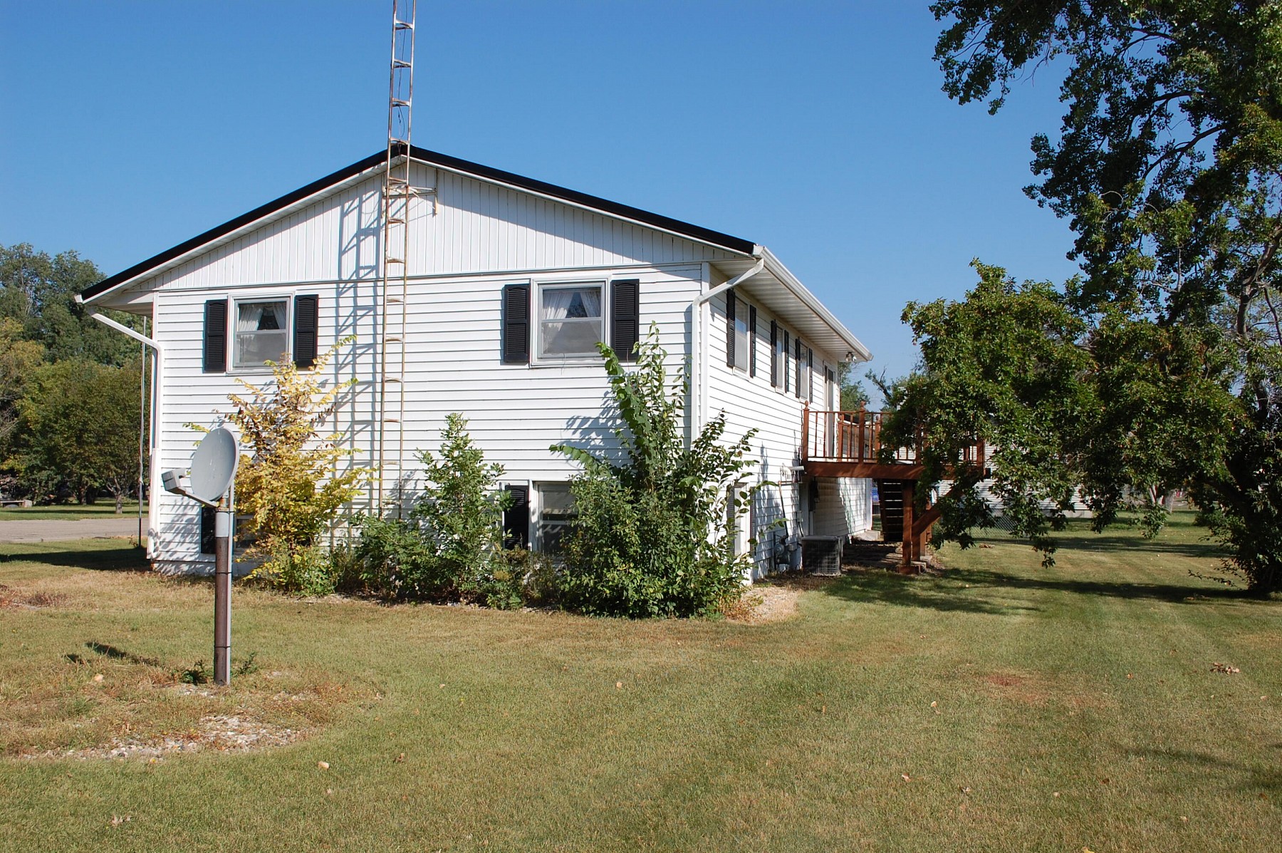 108 7th Street S, Estelline, SD 57234