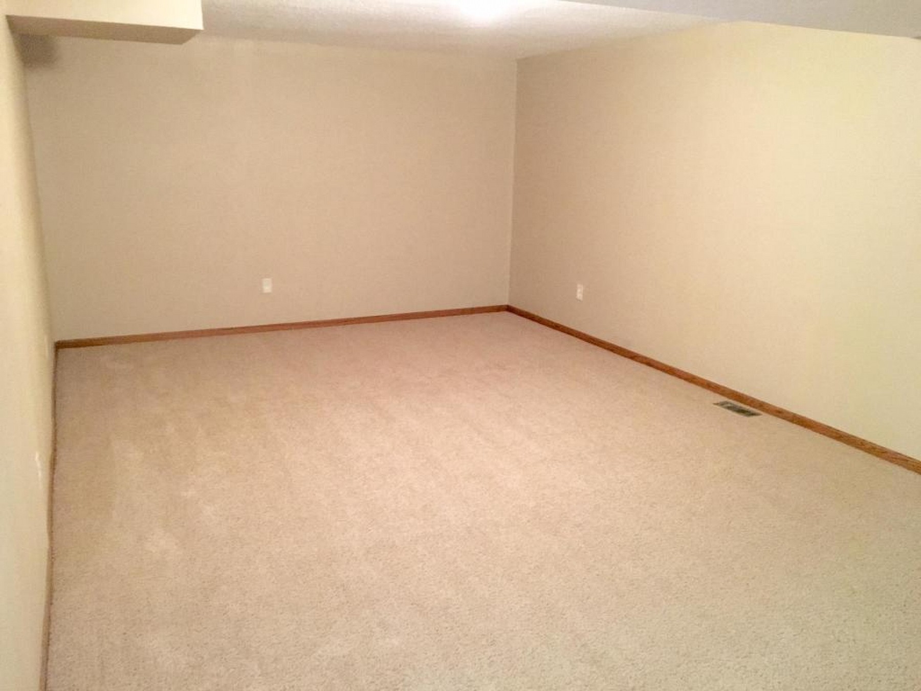 509 5th Street, Elkton, SD 57026