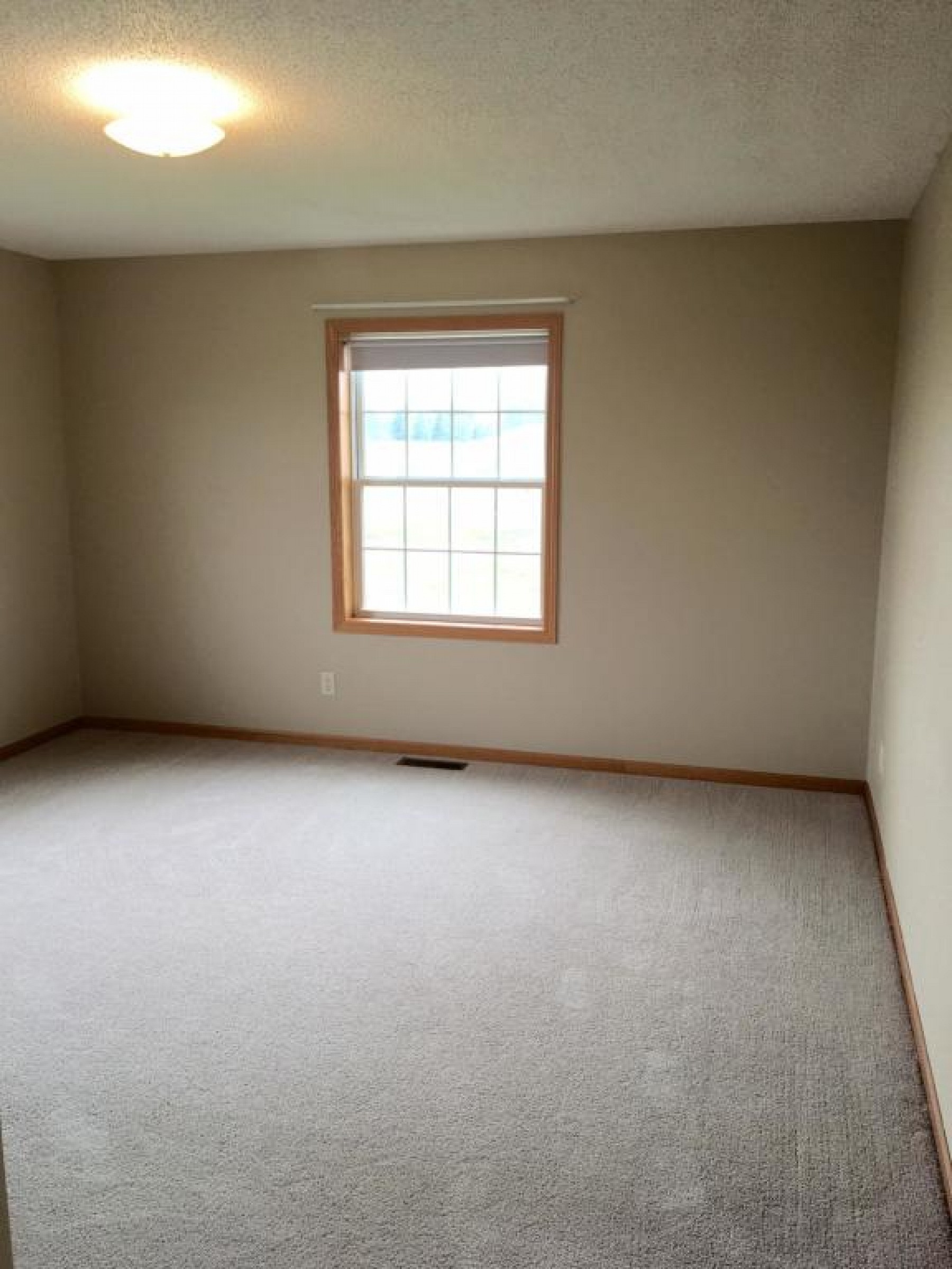 509 5th Street, Elkton, SD 57026