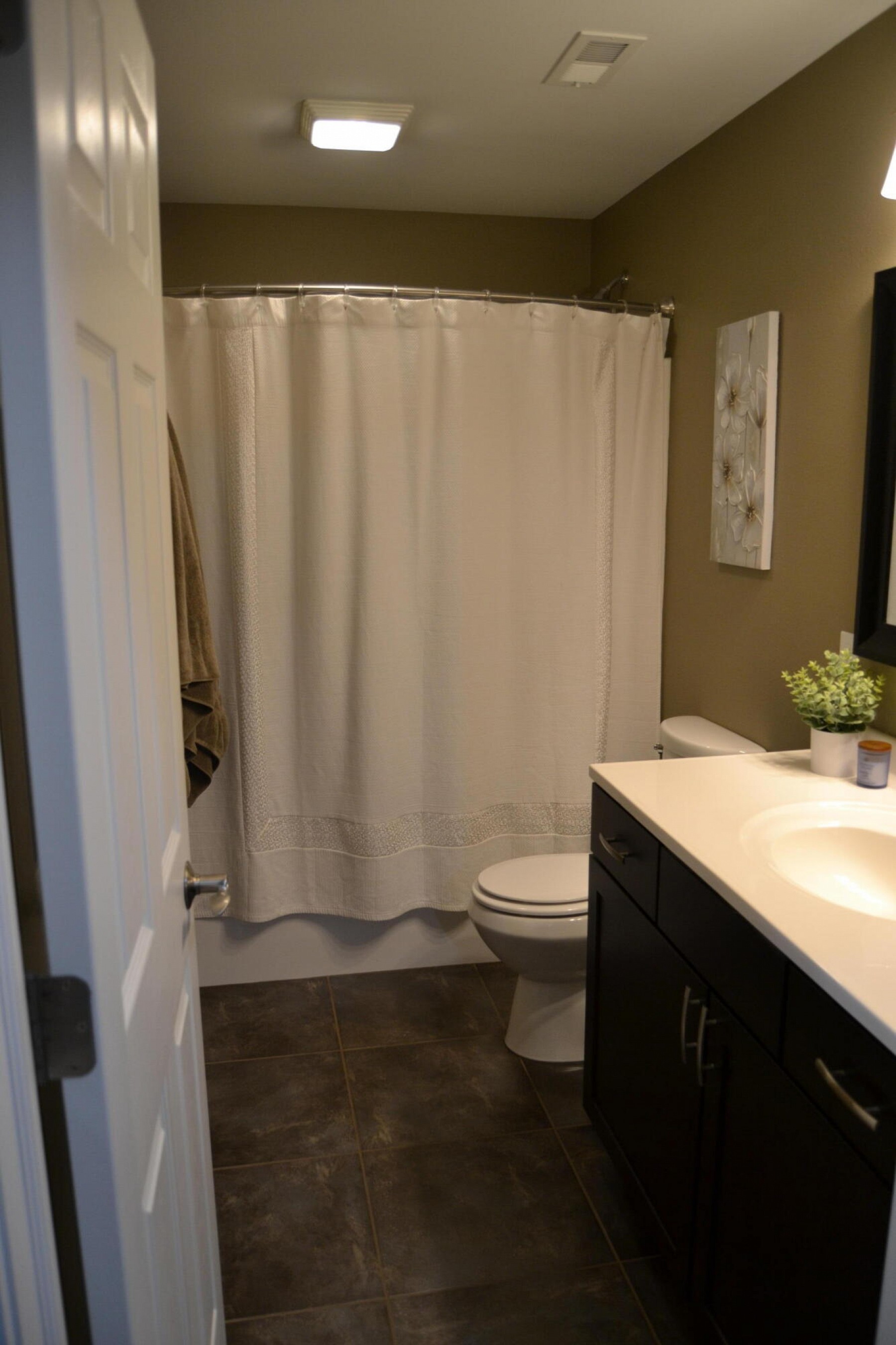 2210 Primrose Drive, Brookings, SD 57006