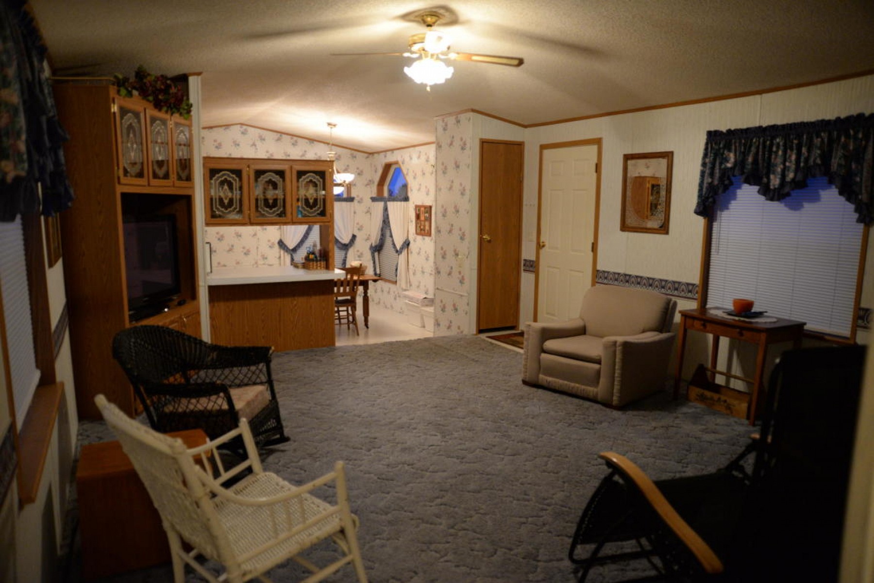 206 Broadway Street S, Aurora, SD 57002